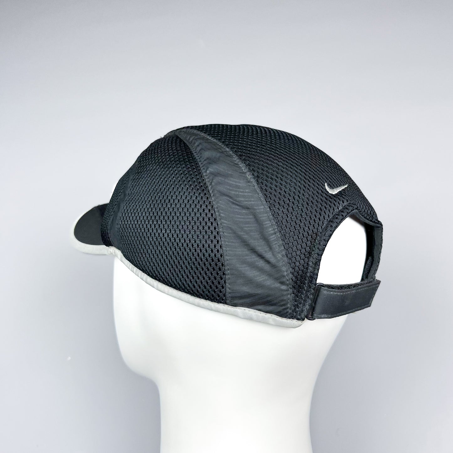 Nike Air Max Plus Tuned Tn Asymmetrical Reflective Cap