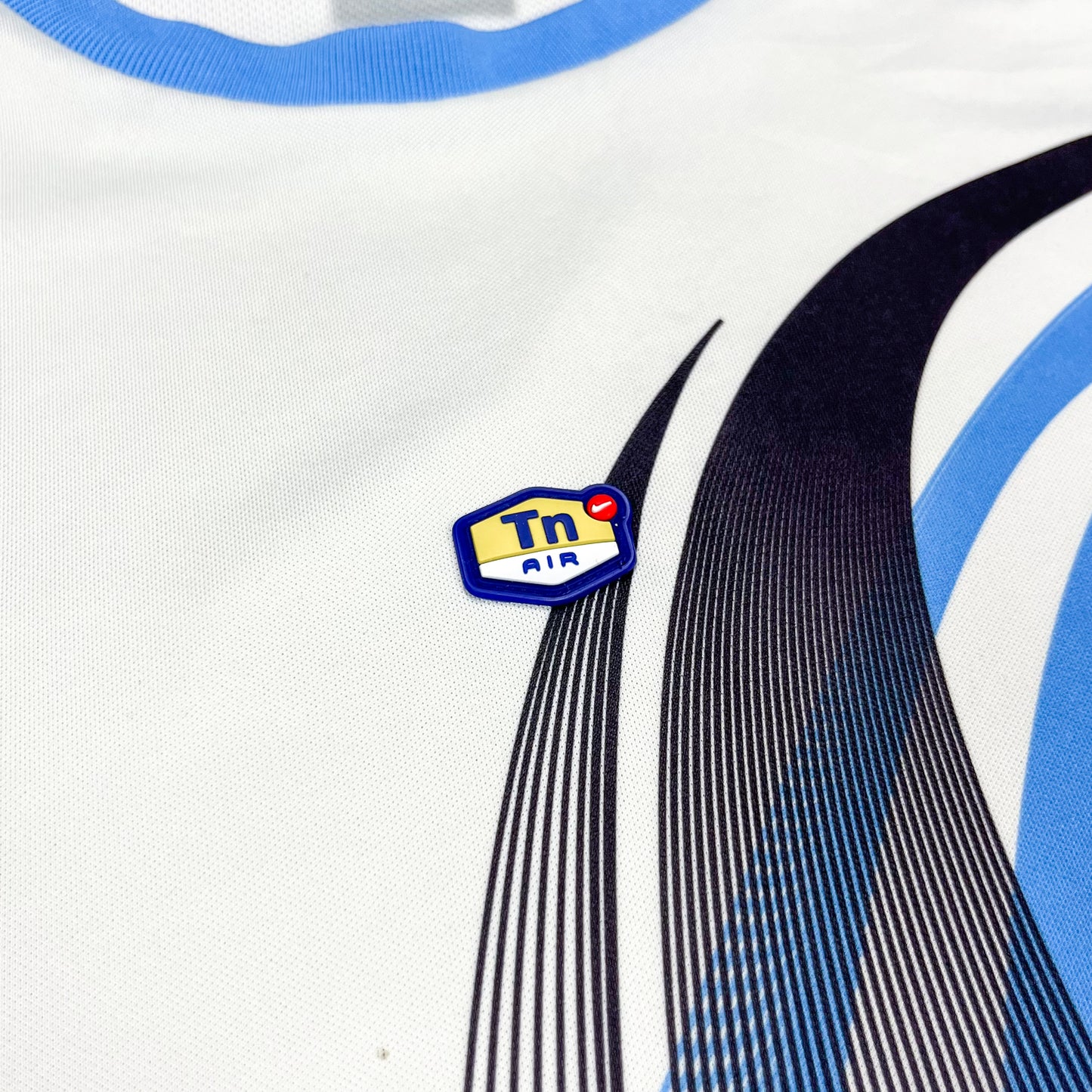 Nike Air Max Plus Tuned Tn 'Laser Swirl' White T-shirt - Size: Medium