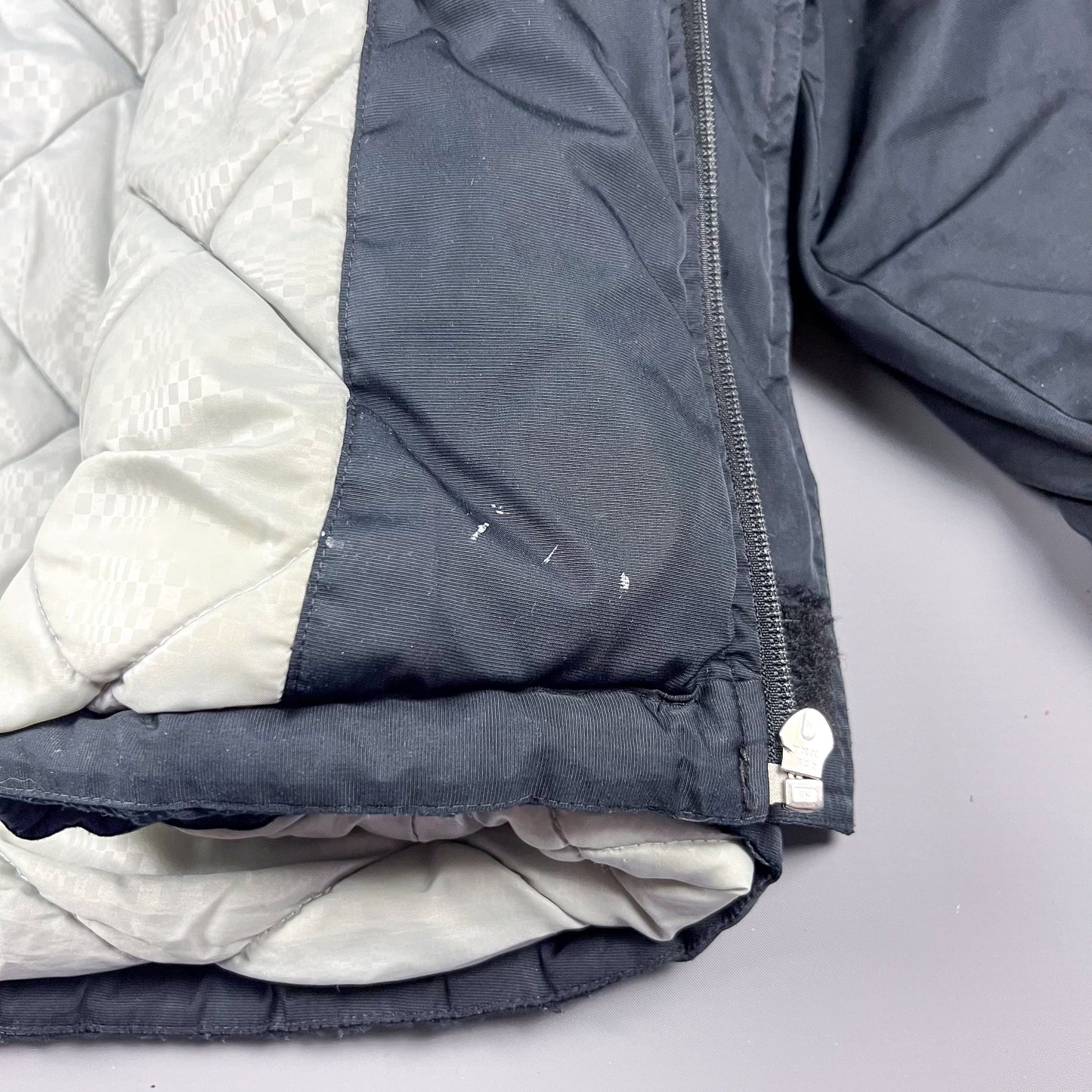 Nike Air Max Plus Tuned ‘Carbon’ Quilted Jacket