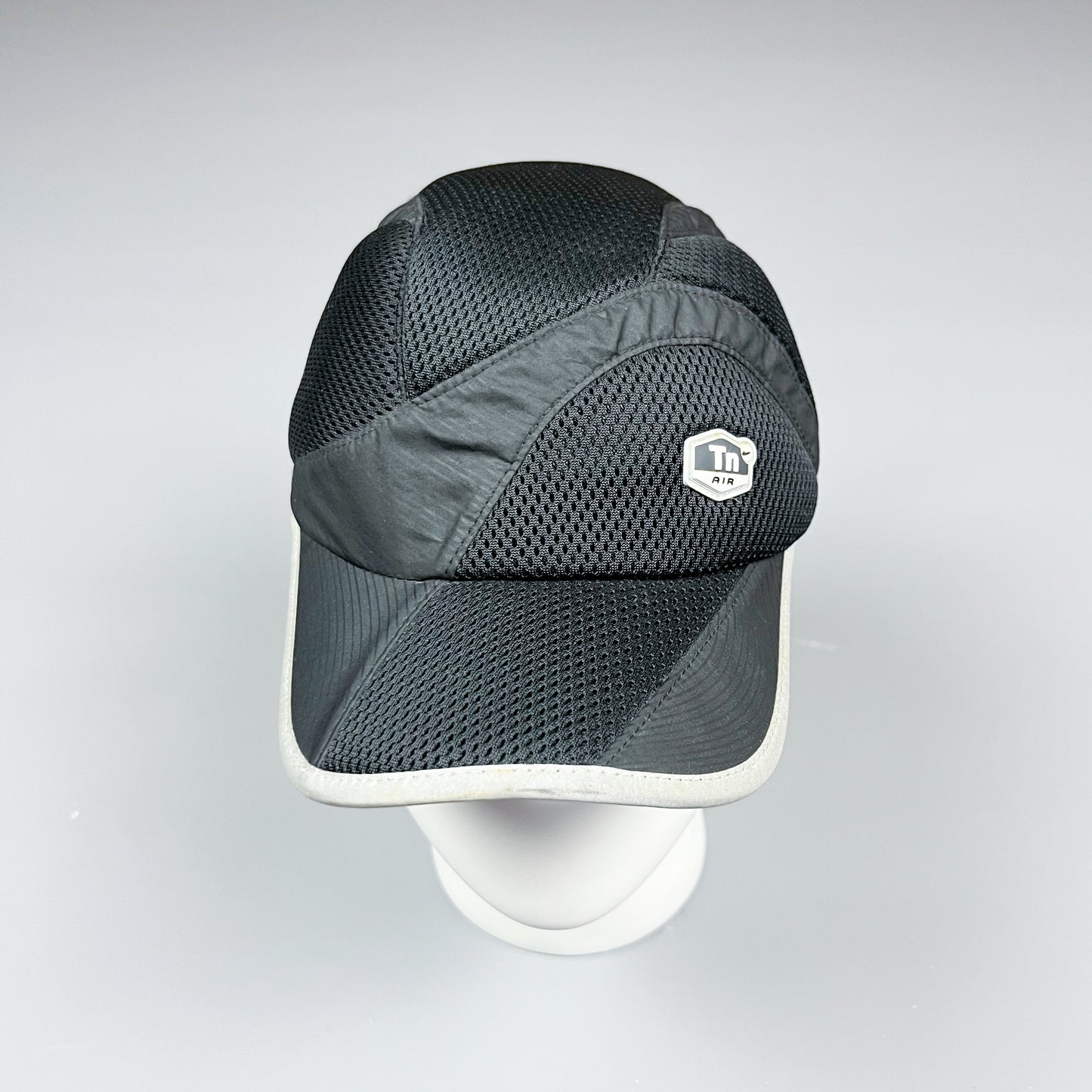 Nike Air Max Plus Tuned Tn Asymmetrical Reflective Cap