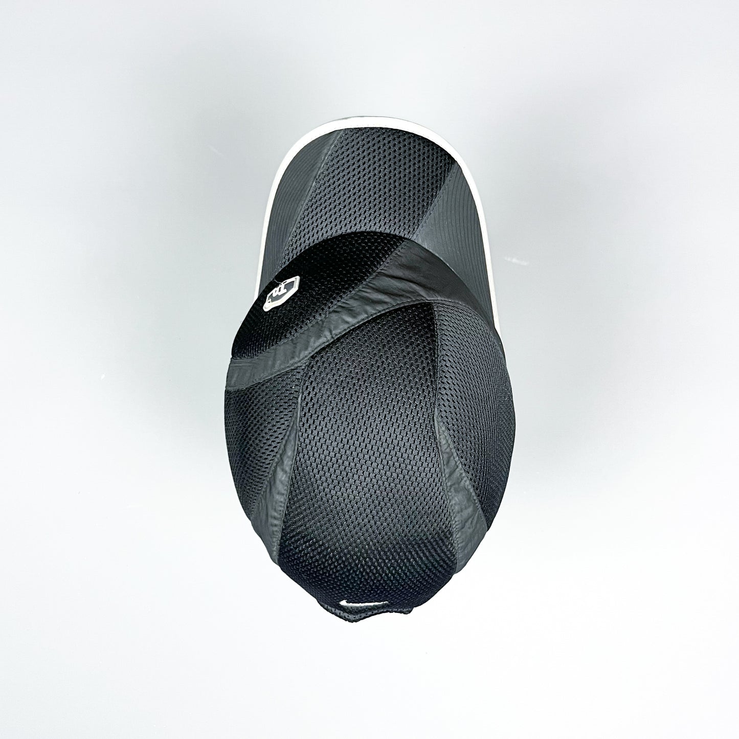 Nike Air Max Plus Tuned Tn Asymmetrical Reflective Cap
