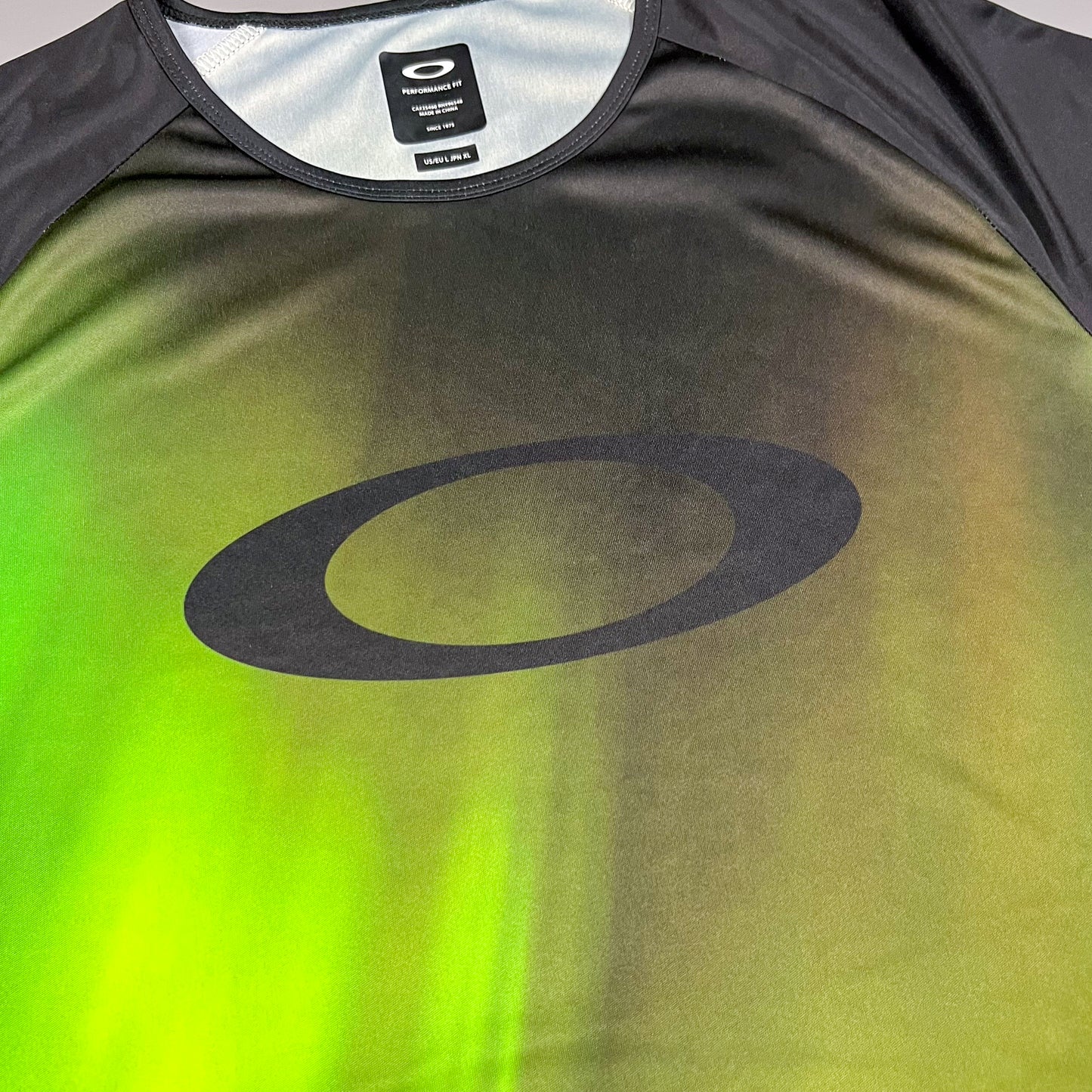 Oakley O-Hydrolix Aurora Borealis T-shirt Jersey - Size: Large