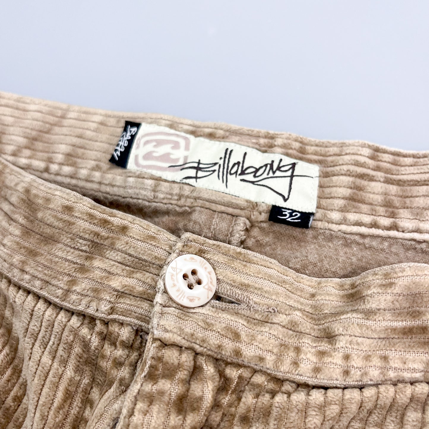 Billabong Chunky Corduroy Baggy Shorts - Size: 32”