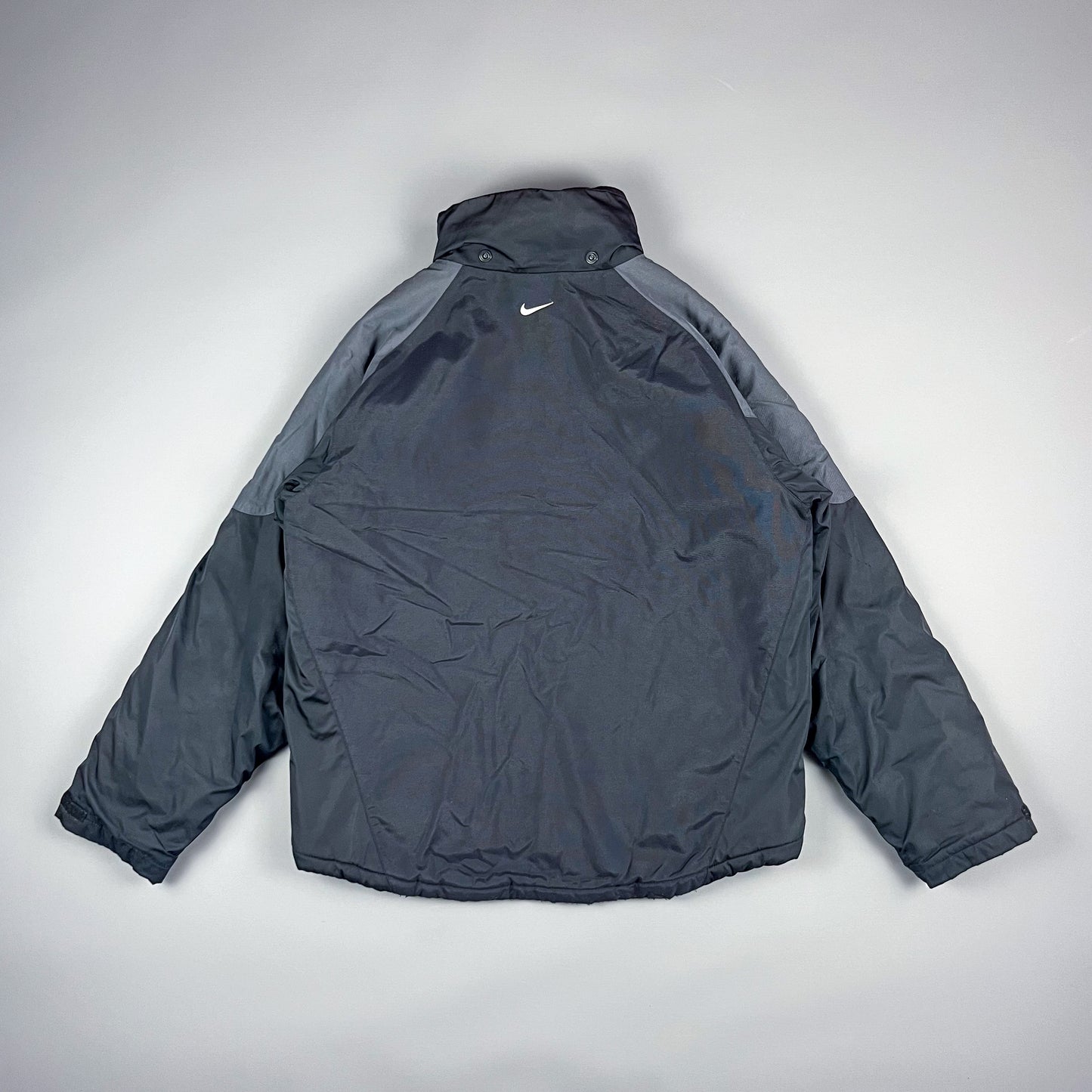 Nike Air Max Plus Tuned ‘Carbon’ Quilted Jacket