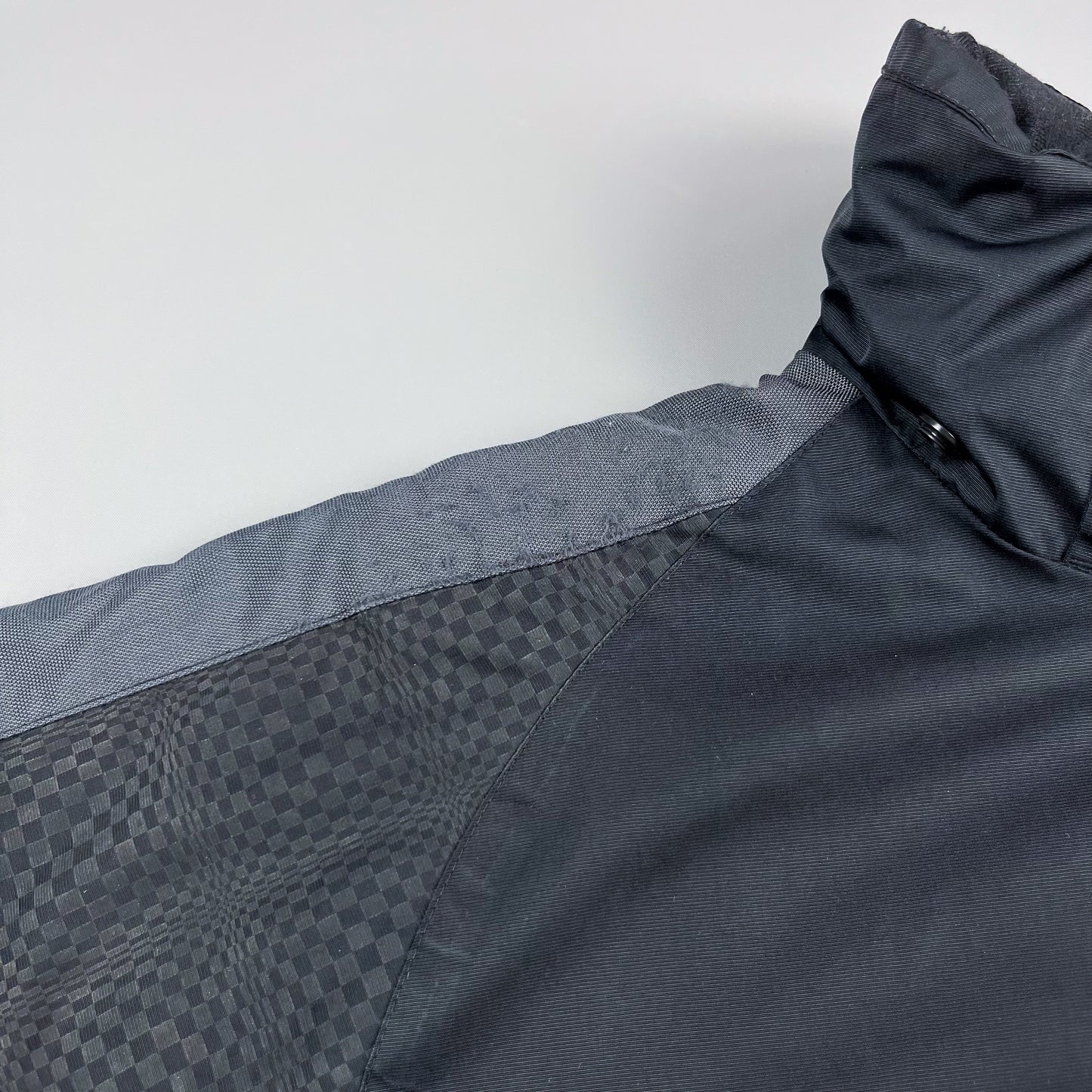 Nike Air Max Plus Tuned ‘Carbon’ Quilted Jacket