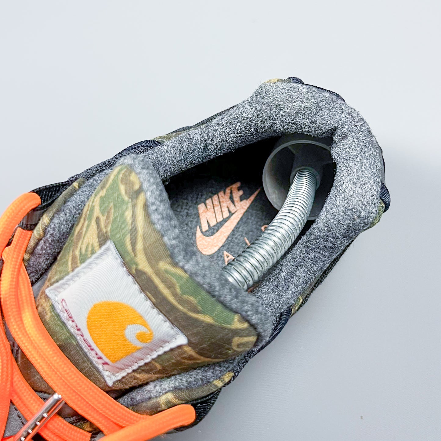 Nike Air Max 95 x Carhartt - Size: UK9