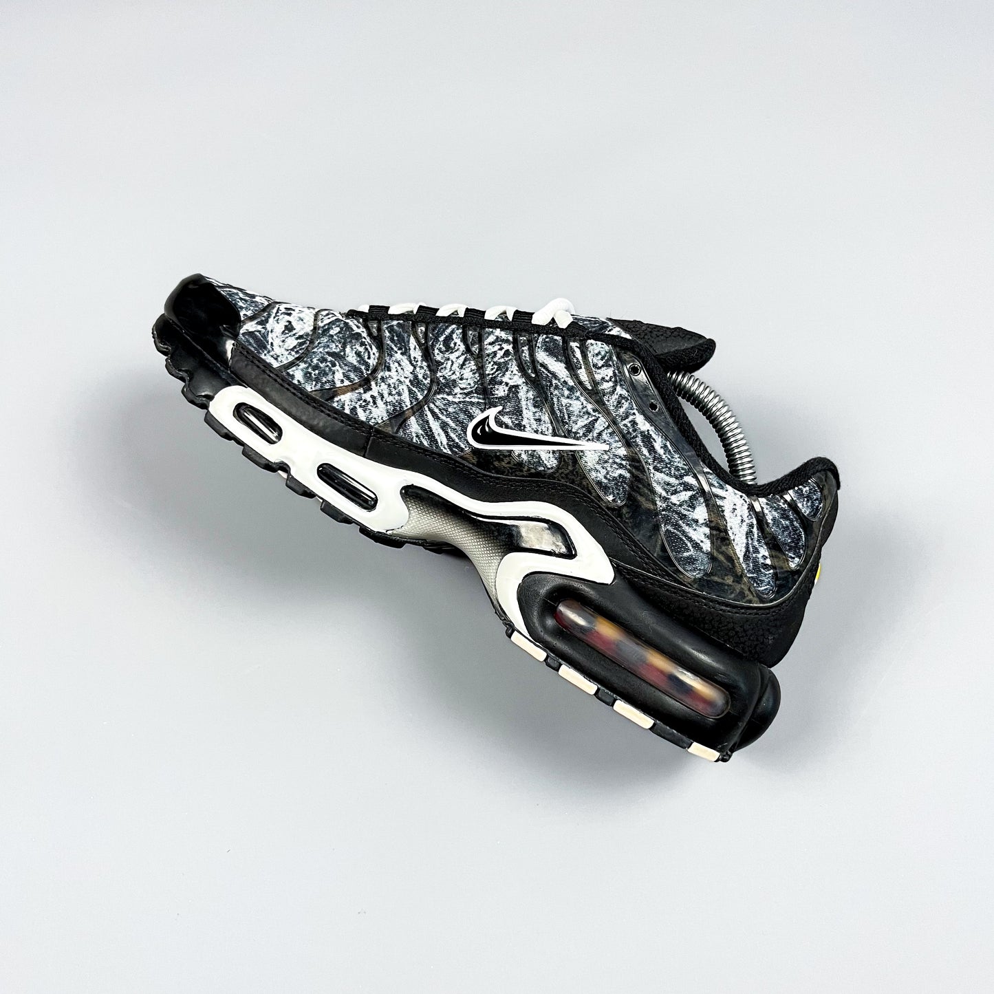 Nike Air Max Plus Tune Tn 'Black Shattered Ice' - Size: UK8