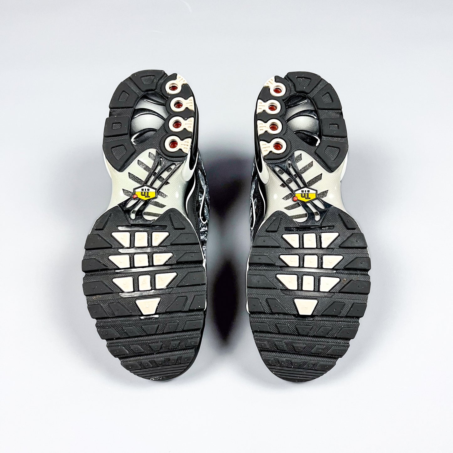 Nike Air Max Plus Tune Tn 'Black Shattered Ice' - Size: UK8