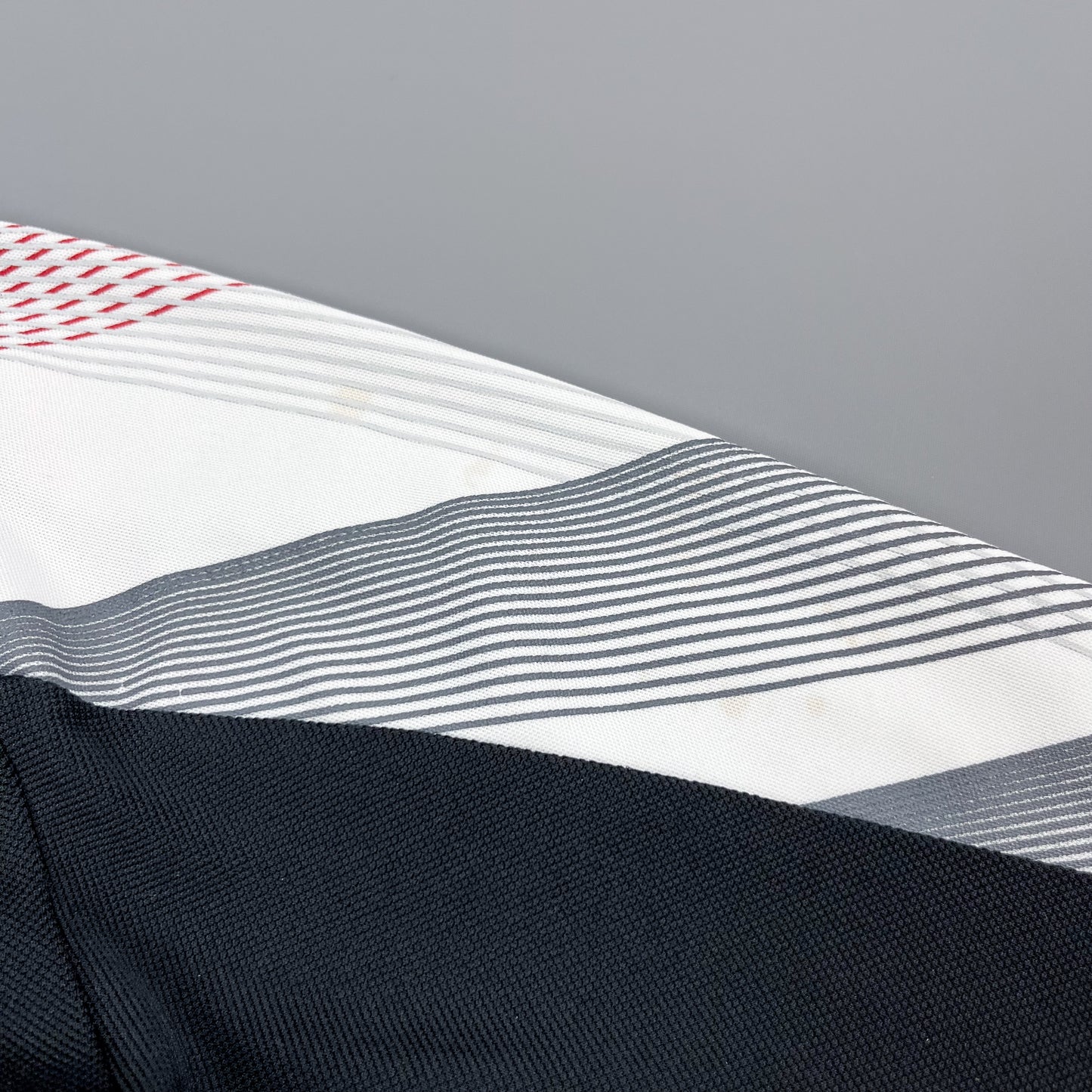 Nike Air Max Plus Tuned Tn Laser Swirl Fleece Hoodie - Size: Small