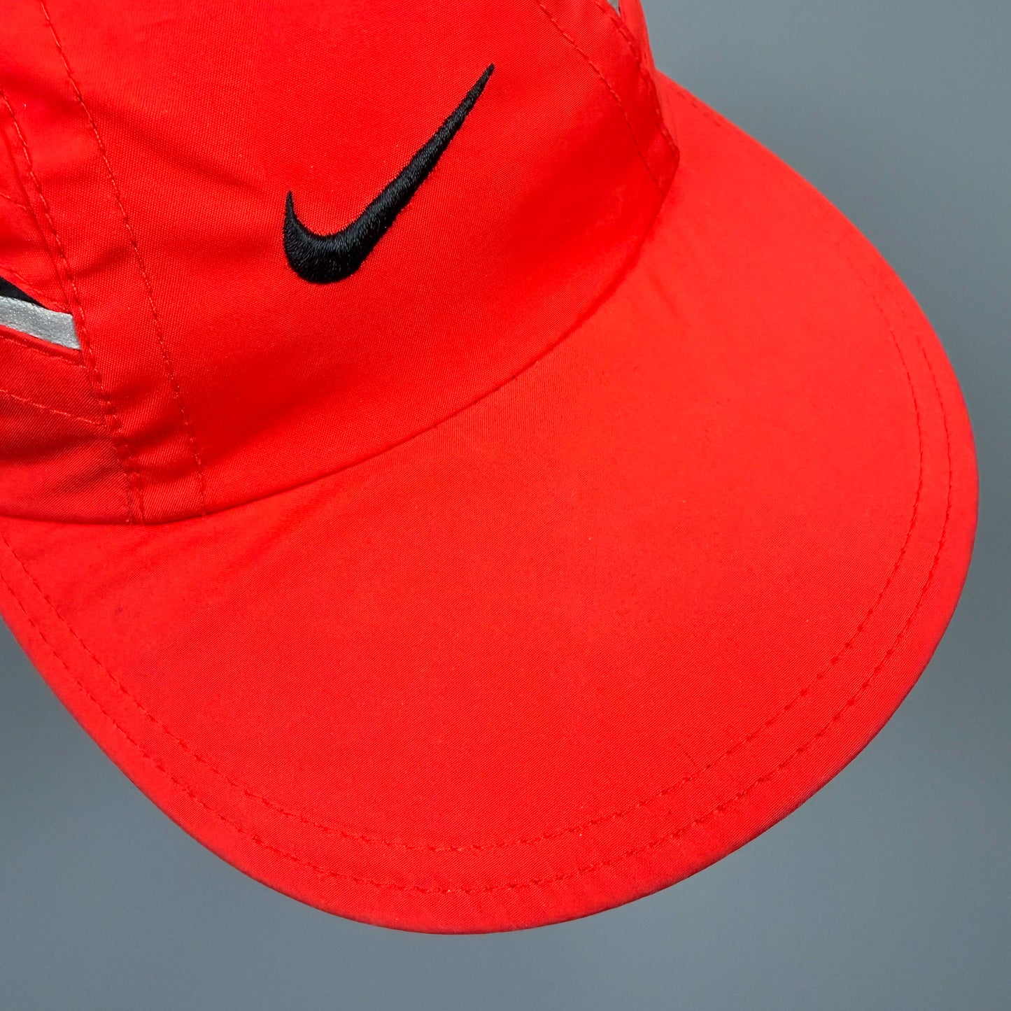 Nike Clima-fit 'Thin Stripe' Reflective Cap - Red/Black - SS1999