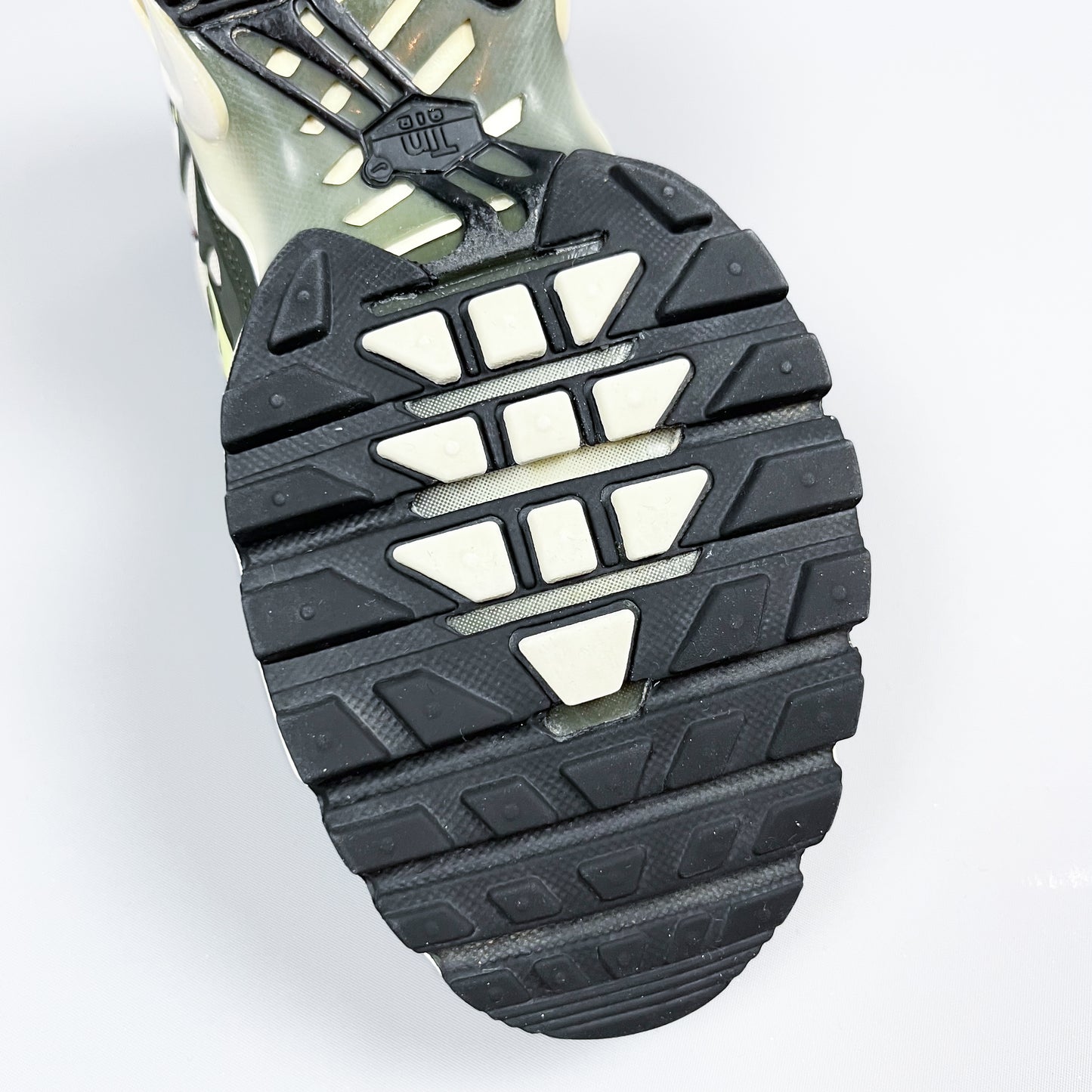 Nike Air Max Plus Tuned Tn 'UFO' - Size: UK5.5
