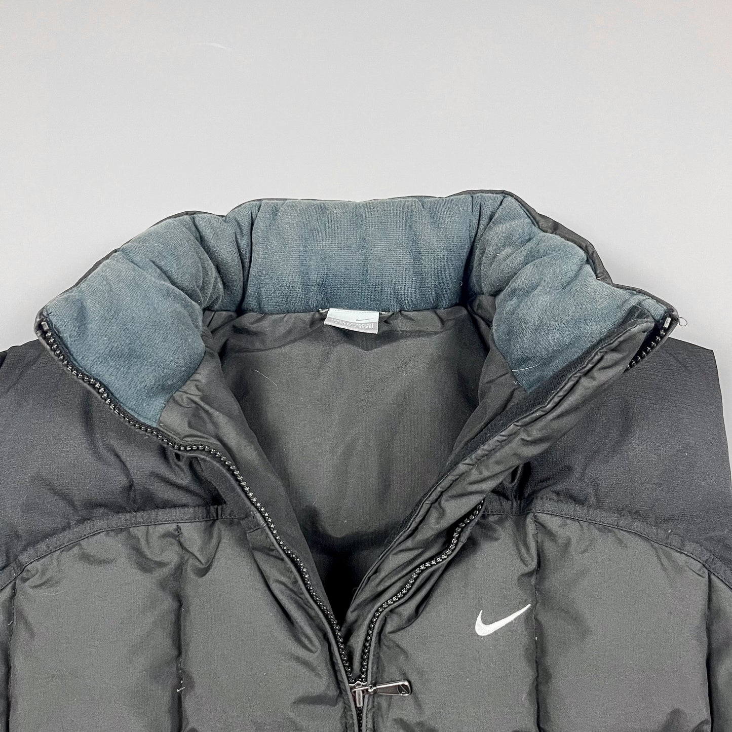 Nike Early 2000's Puffer Gilet Jacket - Size Large