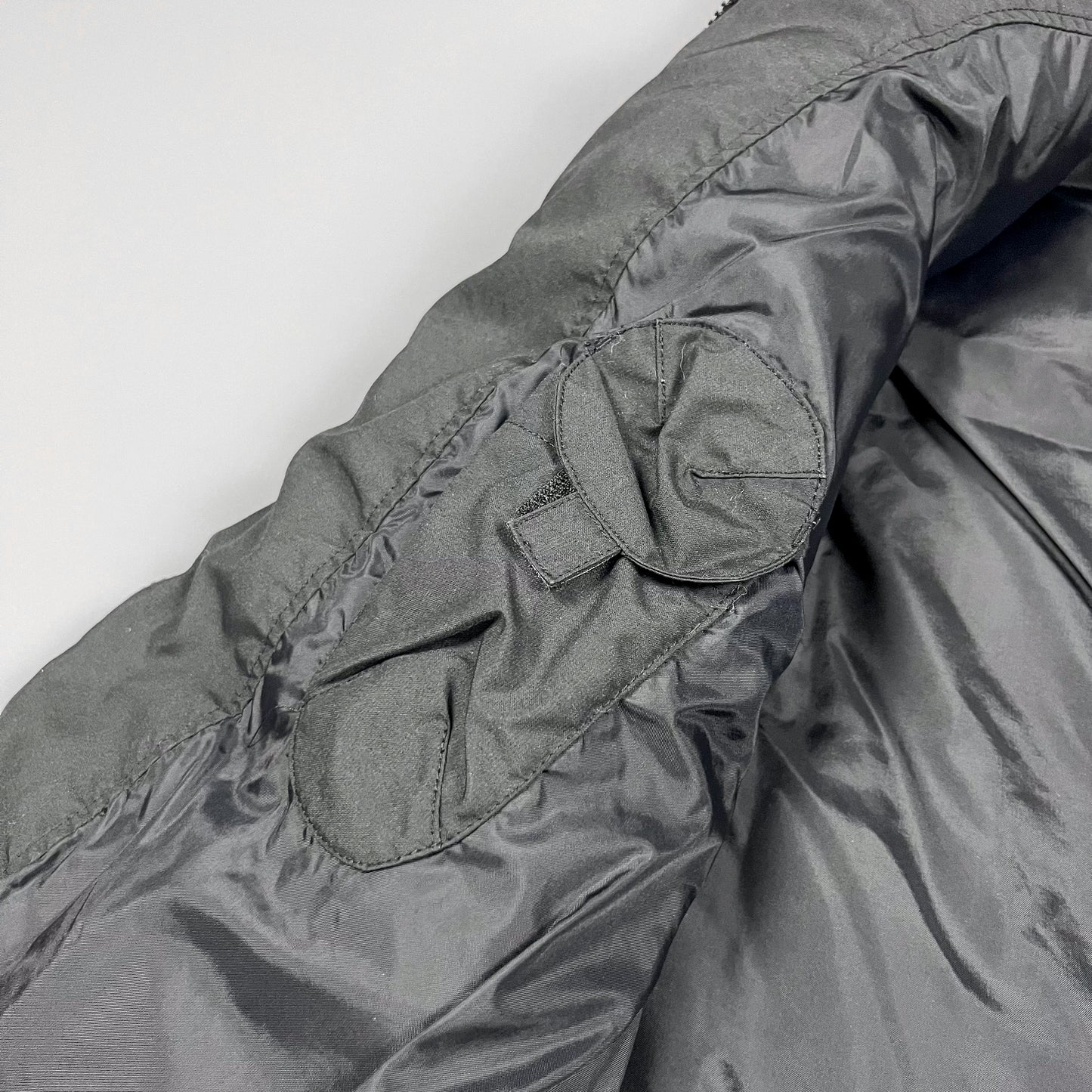Nike Early 2000's Puffer Gilet Jacket - Size Large