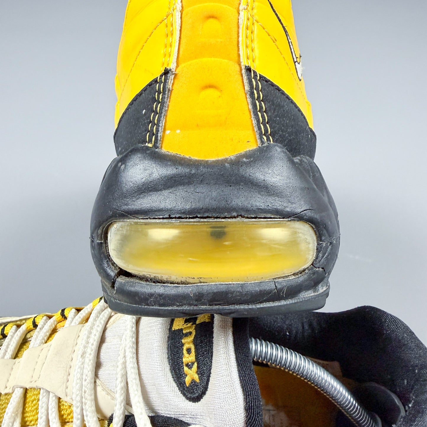 Nike Air Max 95 'Varsity Maize' - 2006 - Size: UK8