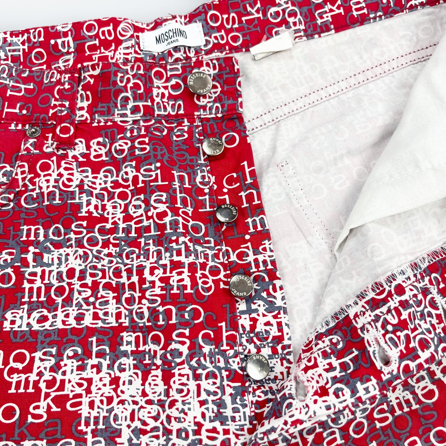 Moschino Jeans 'Kaos' Print Shorts Jorts - Size: 35"