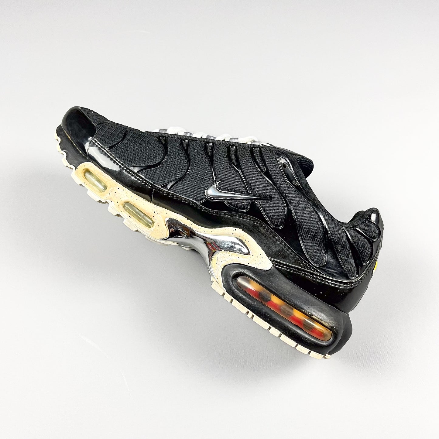 Nike Air Max Plus Tuned Tn 'Chrome Oreo' - UK10