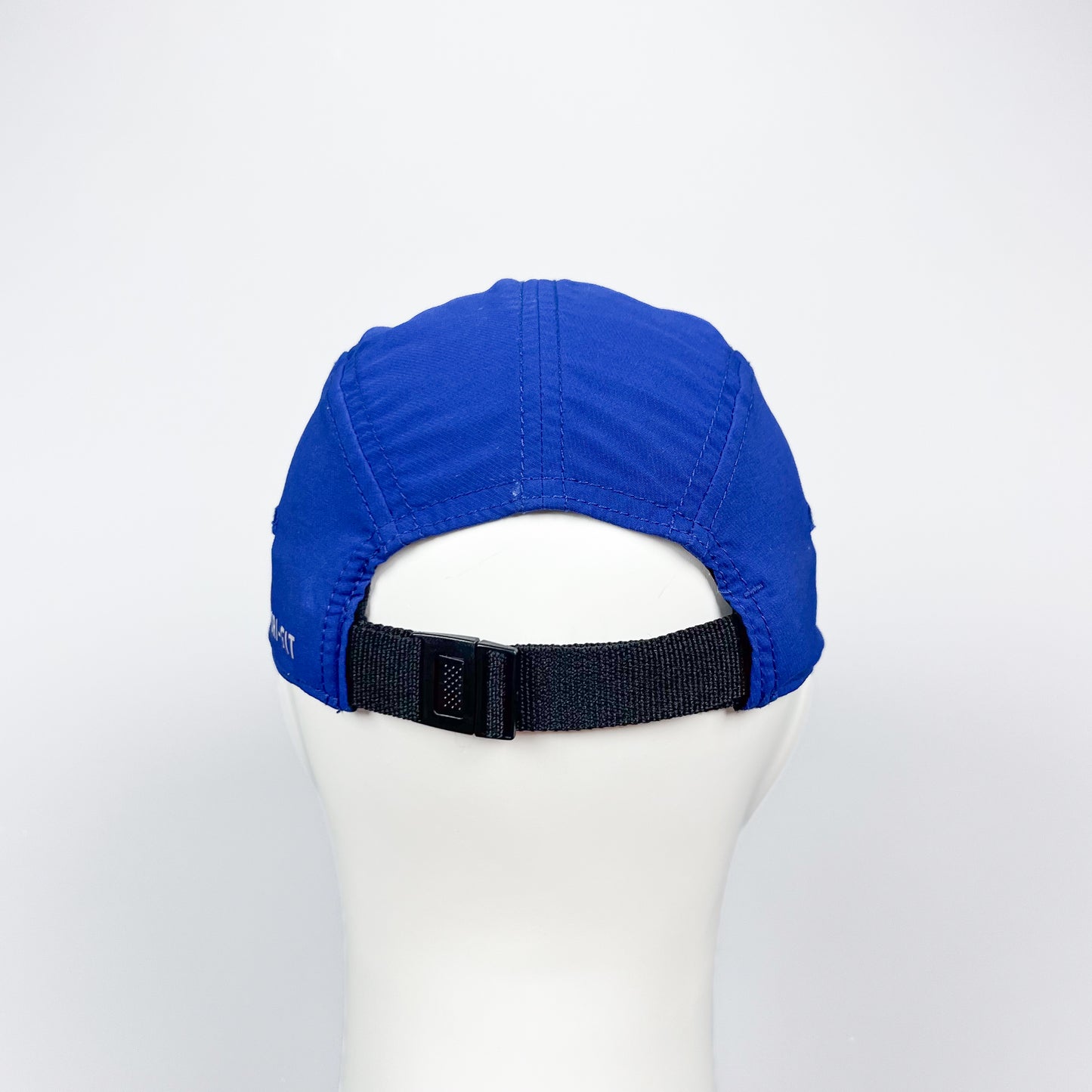 Nike AW84 Dri-fit Reflective Cap - Royal Blue