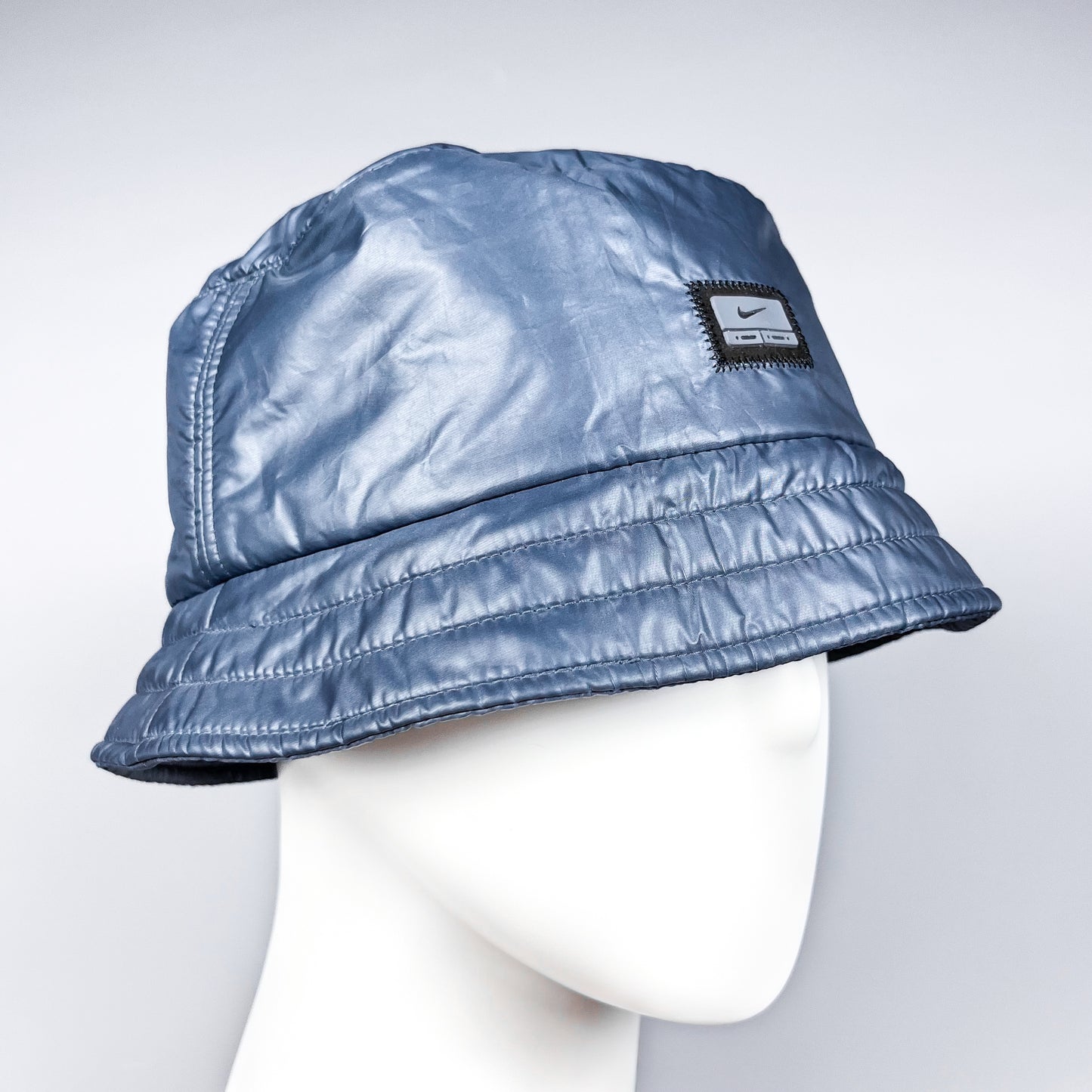 Nike Morse Code Insulated Bucket Hat - Size: L/XL