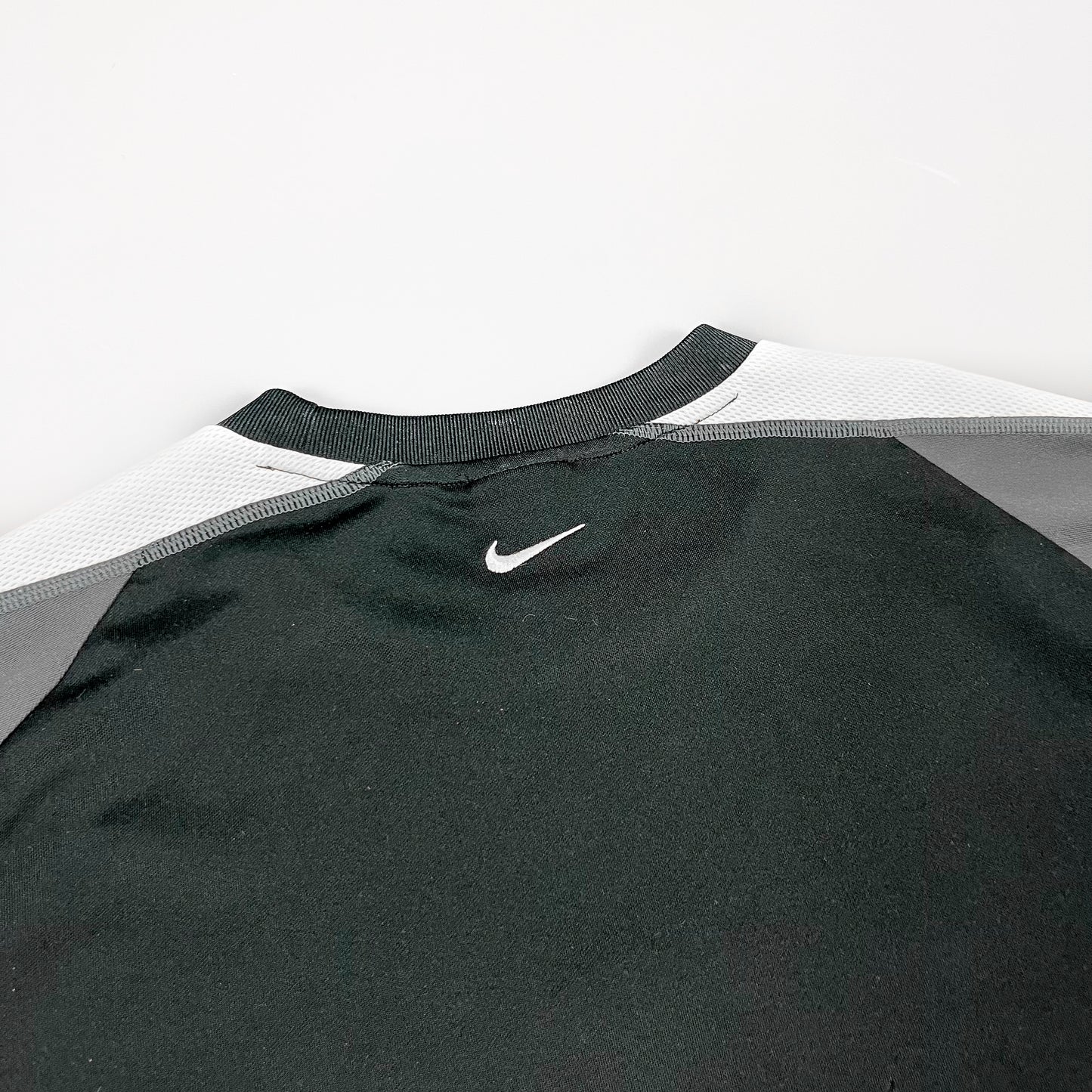Nike Air Max Plus Tuned Tn 'Carbon' T-shirt - Size: Large