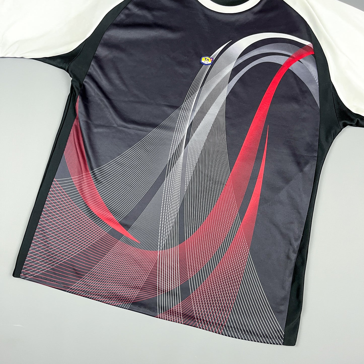 Nike Air Max Plus Tuned Laser Swirl T-shirt - Size: XL
