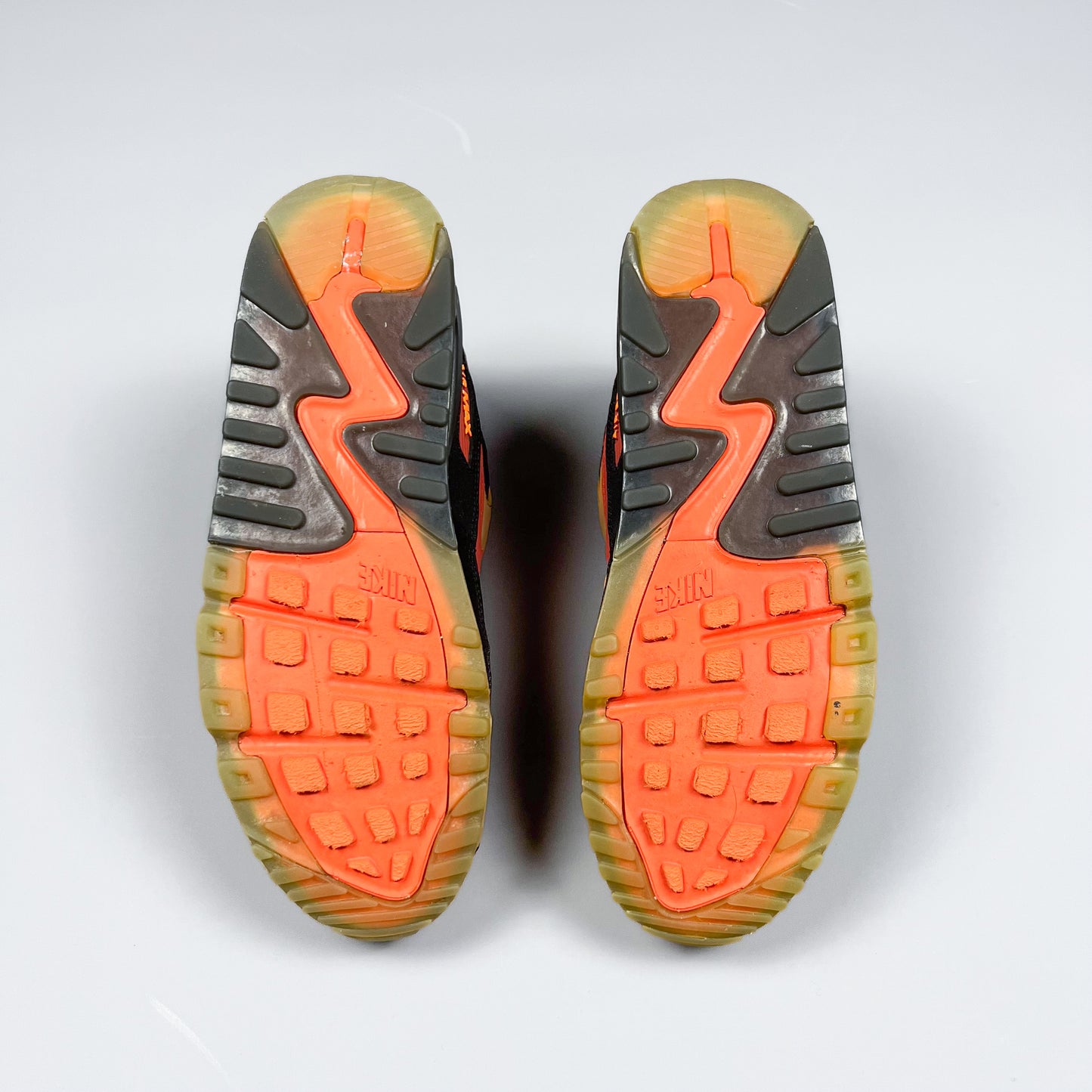 Nike Air Max 90 'Halloween' - Size: UK7.5