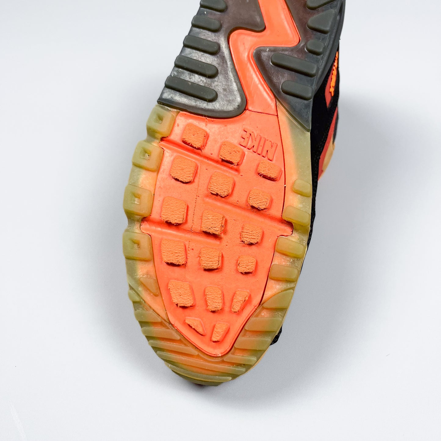 Nike Air Max 90 'Halloween' - Size: UK7.5