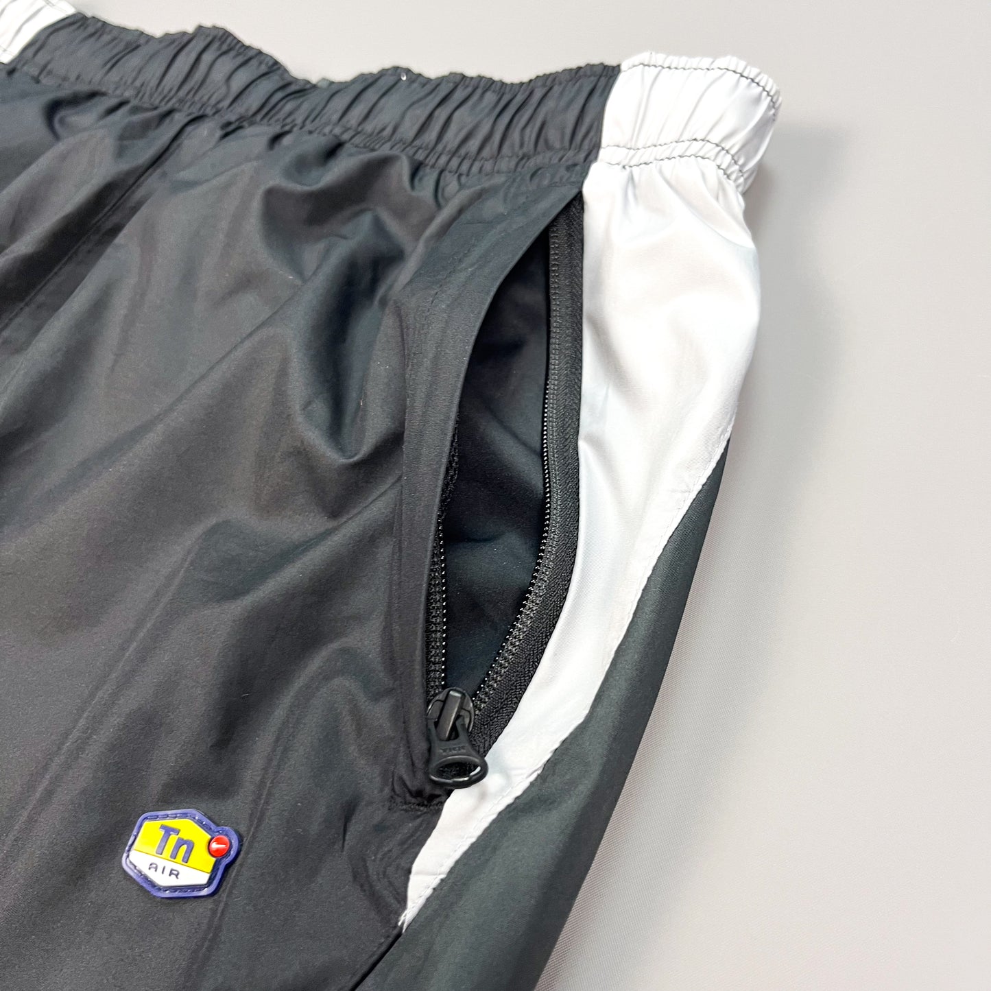 Nike Air Max Plus Tuned Tn Reflective Joggers - Size: Medium