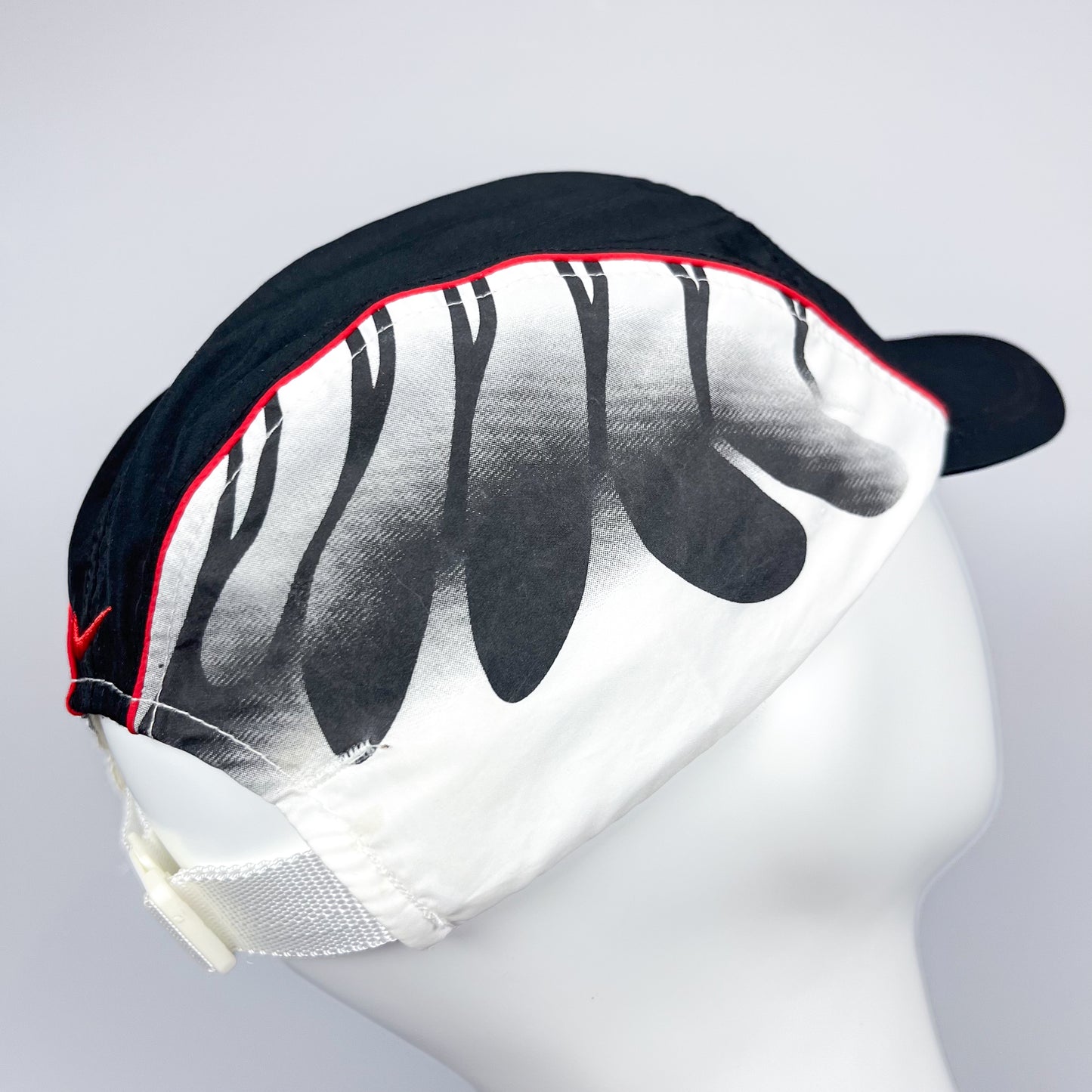 Nike Air Max Plus Tuned Tn Vein Cap - Black / Red / White