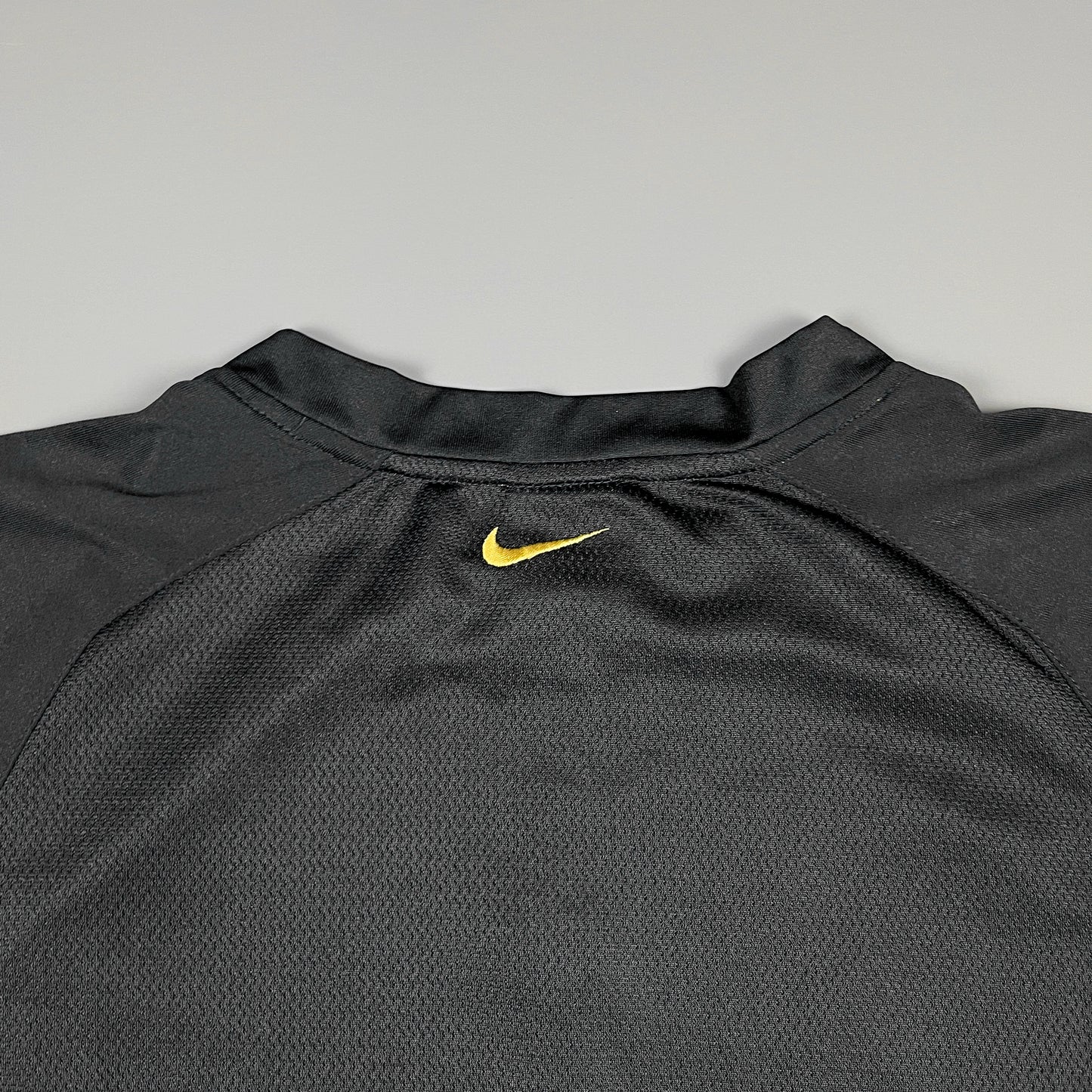 Nike Air Max Plus Tuned Gold Vein T-shirt - Size: Medium
