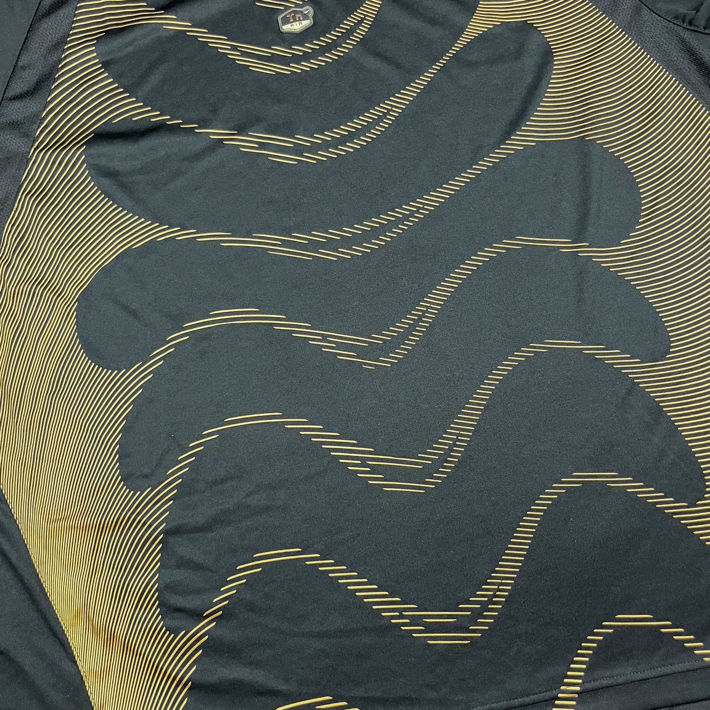 Nike Air Max Plus Tuned Tn Gold Vein T-shirt - Size: XXL