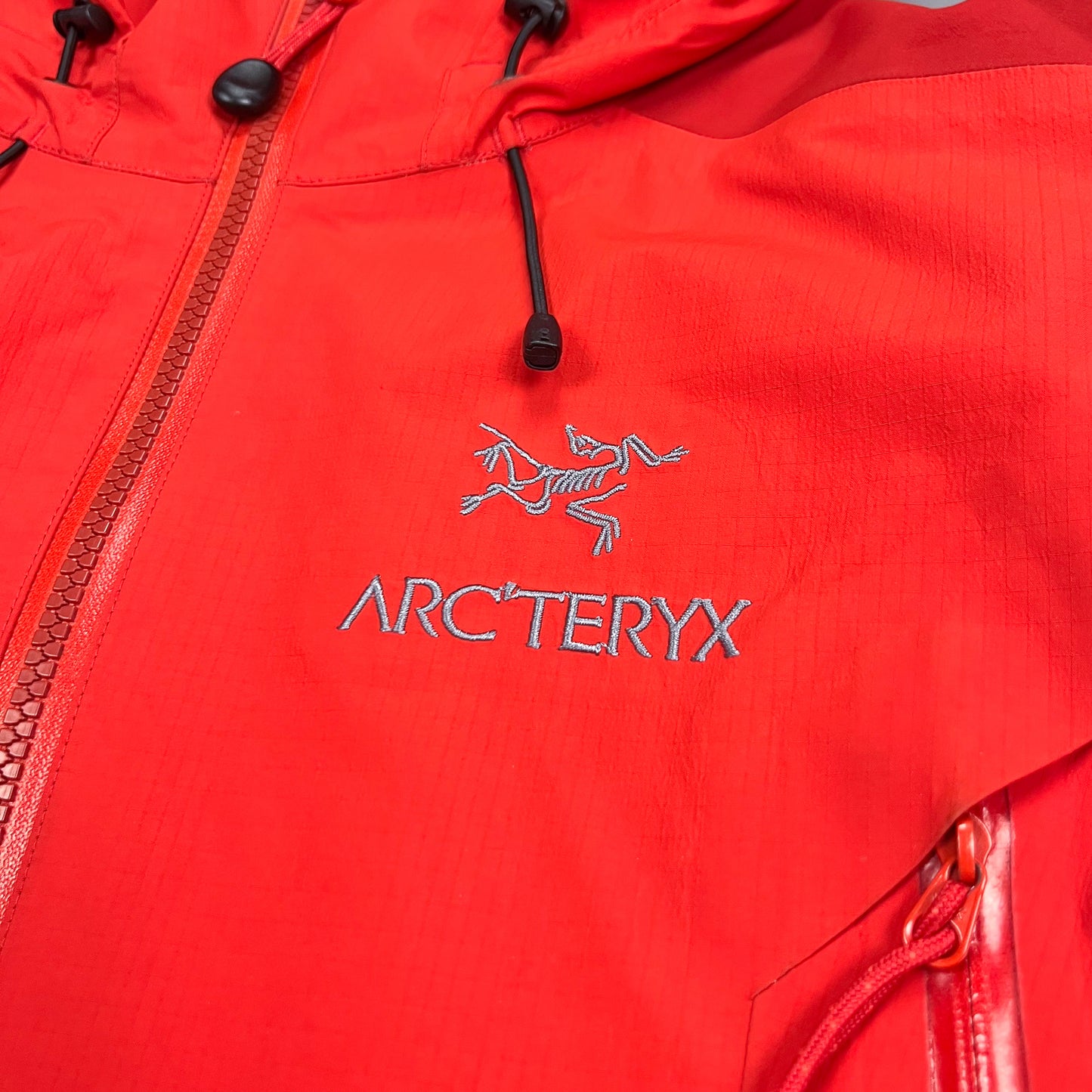 Arc'teryx Beta AR Gore-tex Pro Jacket - Size: Medium