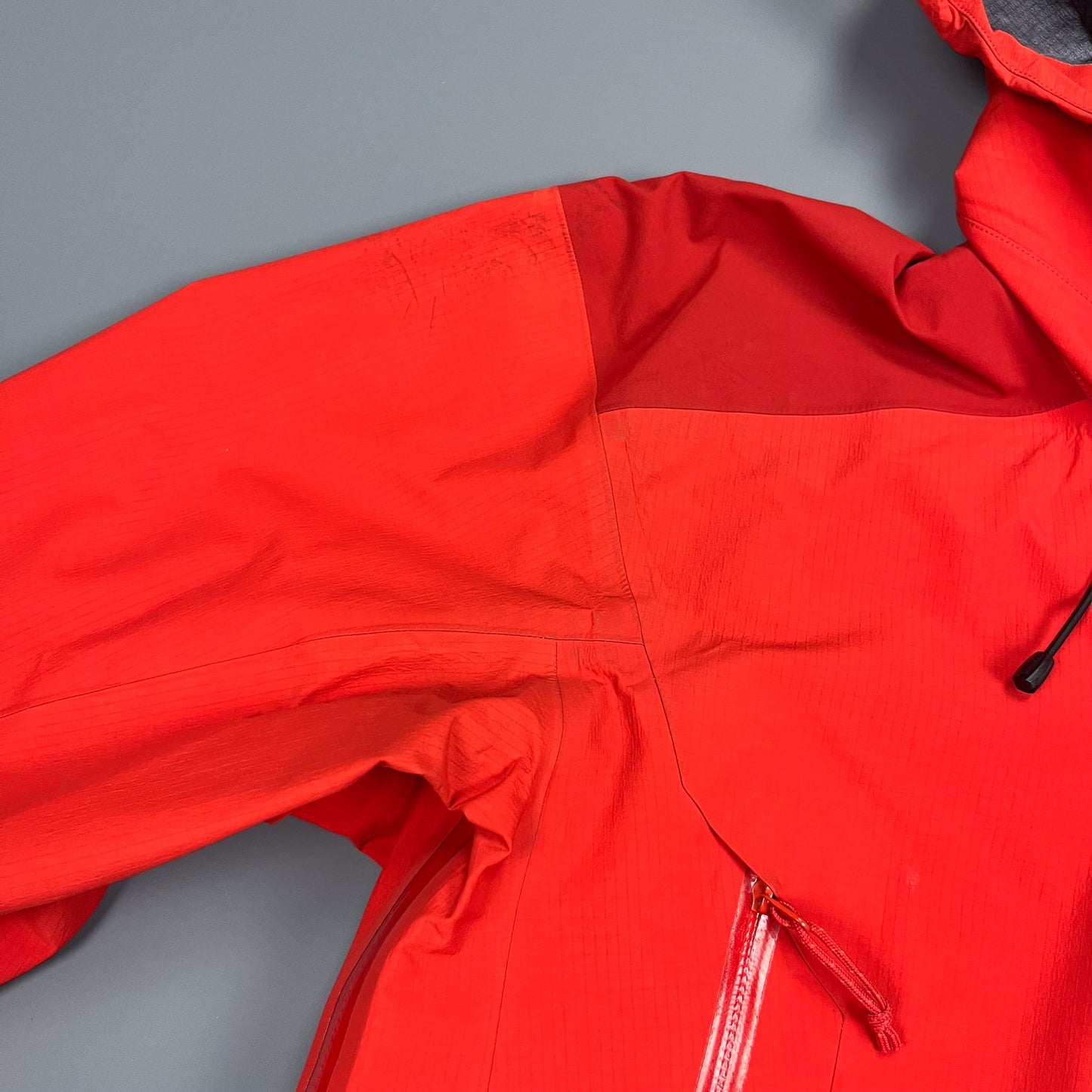Arc'teryx Beta AR Gore-tex Pro Jacket - Size: Medium