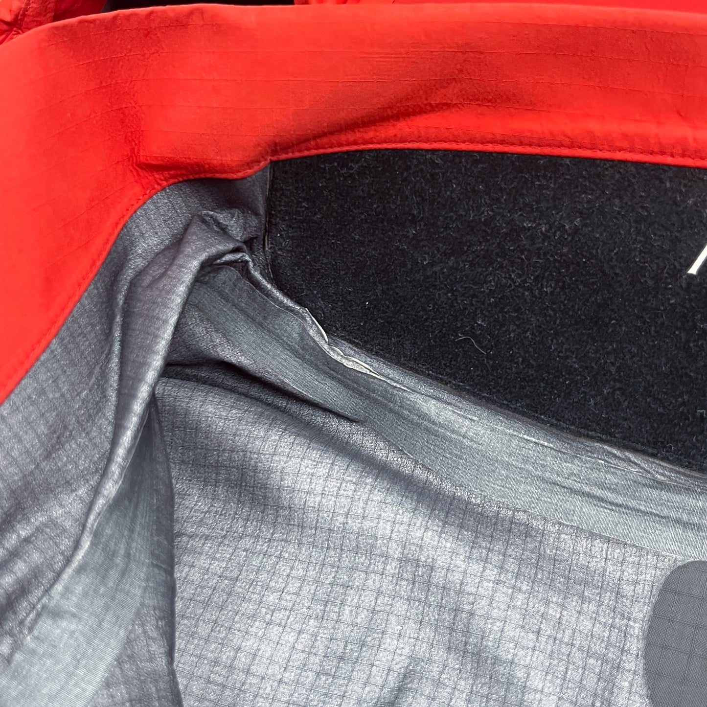 Arc'teryx Beta AR Gore-tex Pro Jacket - Size: Medium