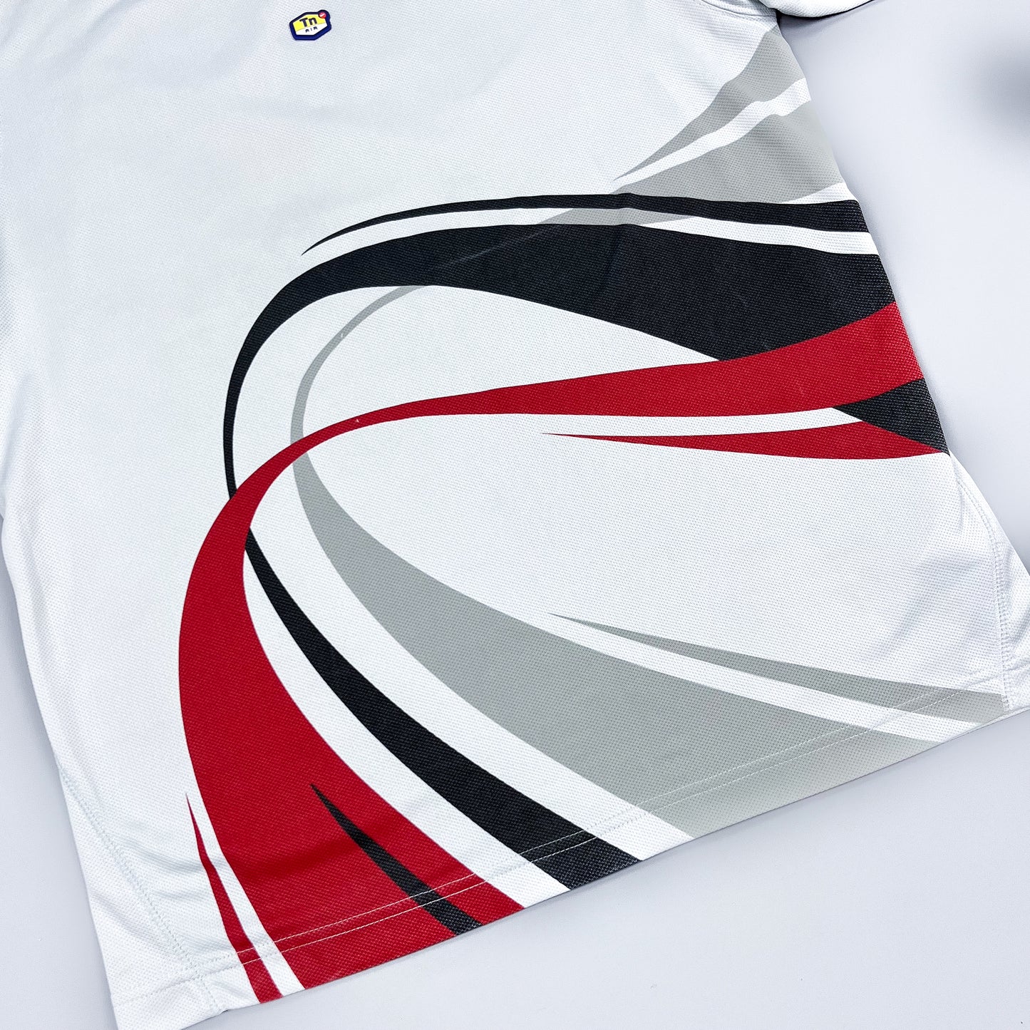 Nike Air Max Plus Tuned Tn 'Swirl' T-shirt - Size: Medium
