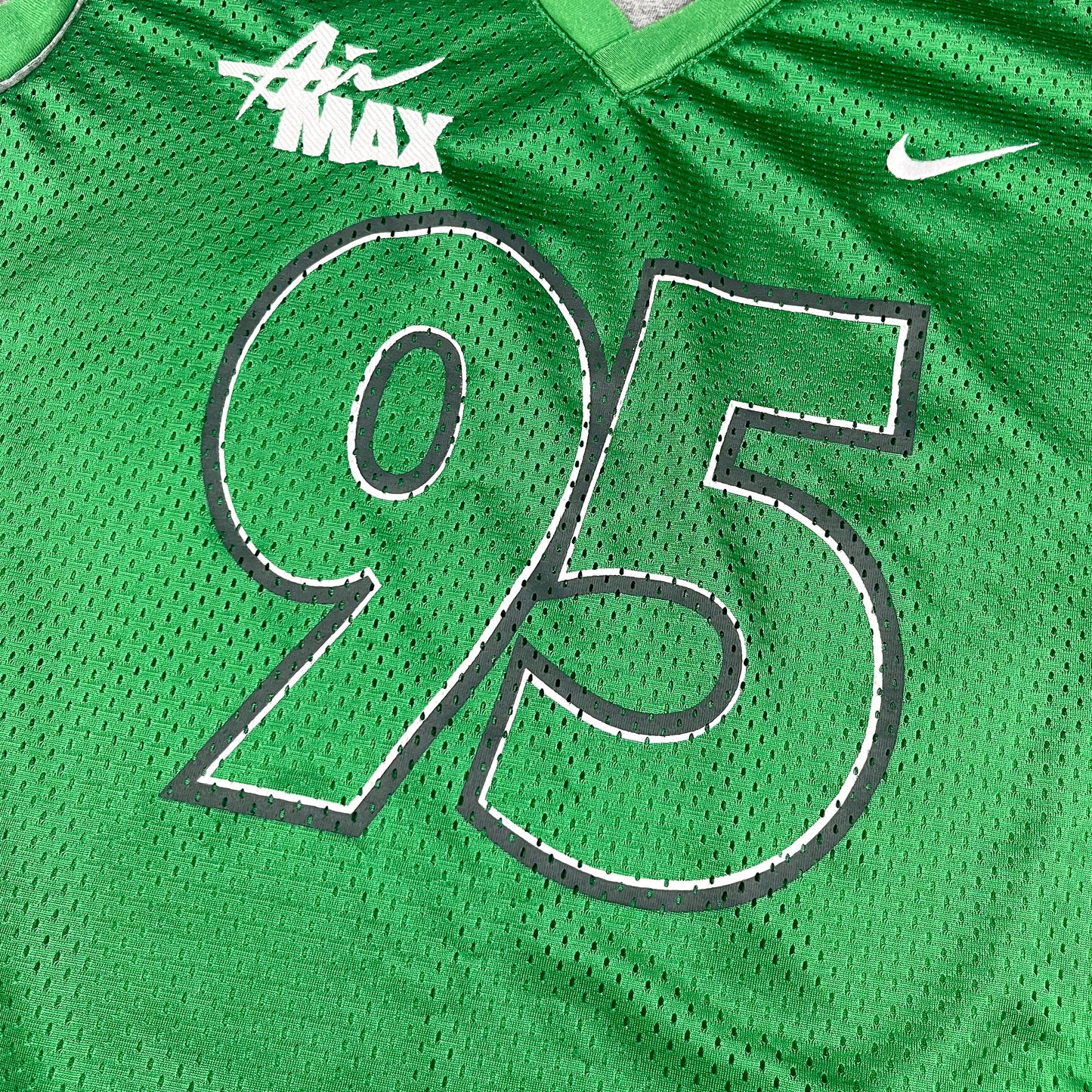 Nike Air Max 95 Mesh T-shirt - Size: Large