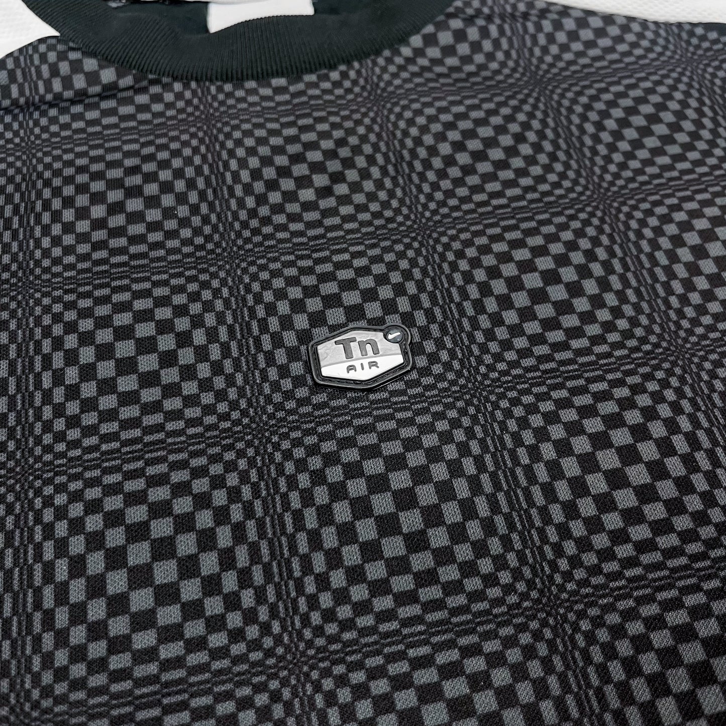 Nike Air Max Plus Tuned Tn 'Carbon' T-shirt - Size: Medium