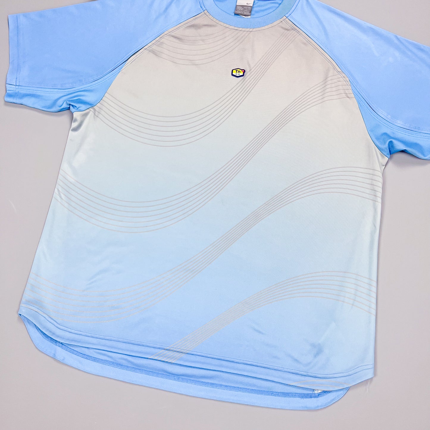 Nike Air Max Plus Tuned Tn 'Flow' T-shirt - Size: XL