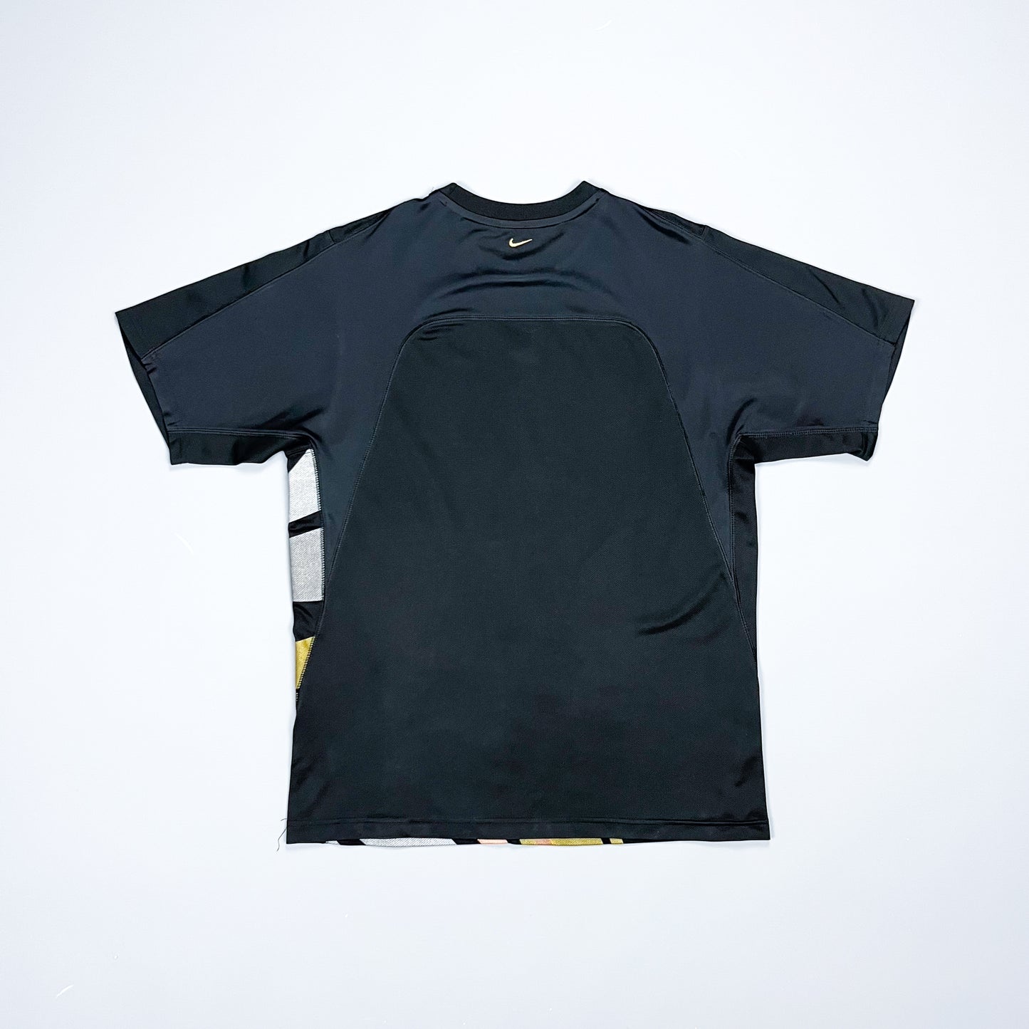 Nike Air Max Plus Tuned Tn 'Metalic Swirl' T-shirt - Size: Medium