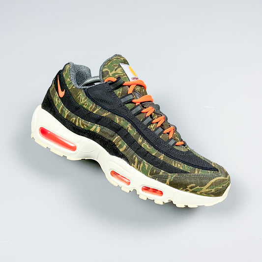 Nike Air Max 95 x Carhartt - Size: UK9