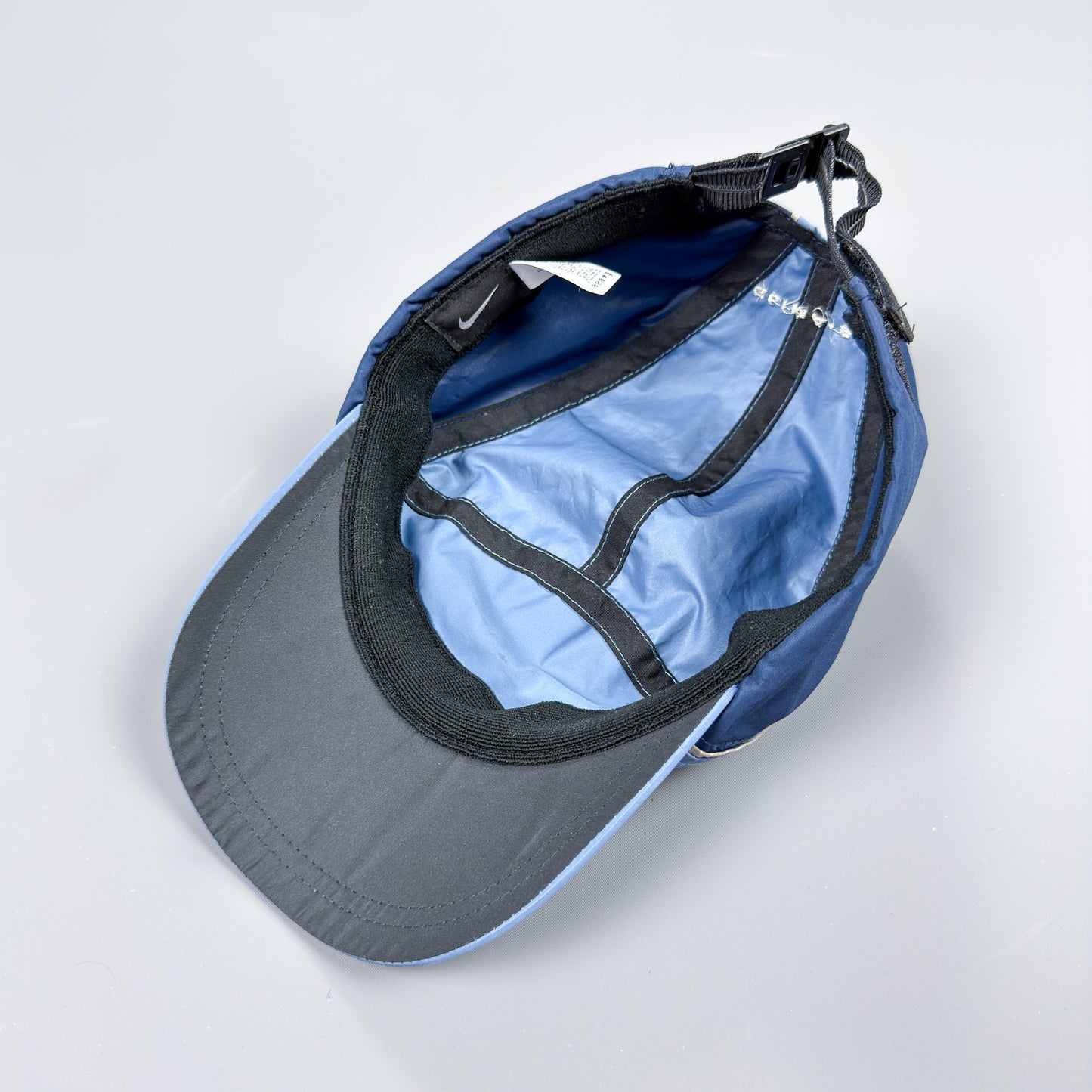 Nike Clima-Fit 5 Panel Reflective Cap - SS2001