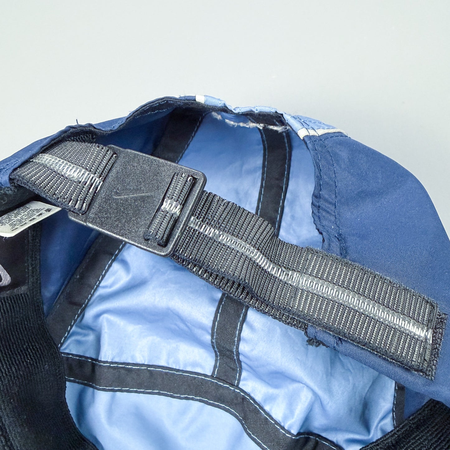 Nike Clima-Fit 5 Panel Reflective Cap - SS2001