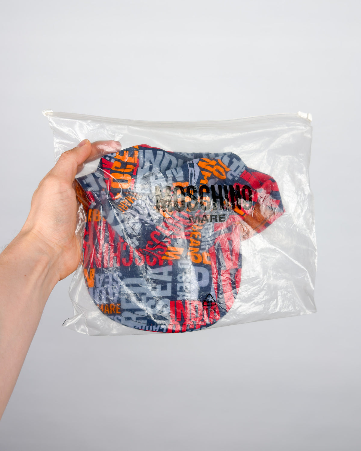 90's Moschino Mare 'Oceans' 5 Panel Cap - Navy/Orange/Red/Blue