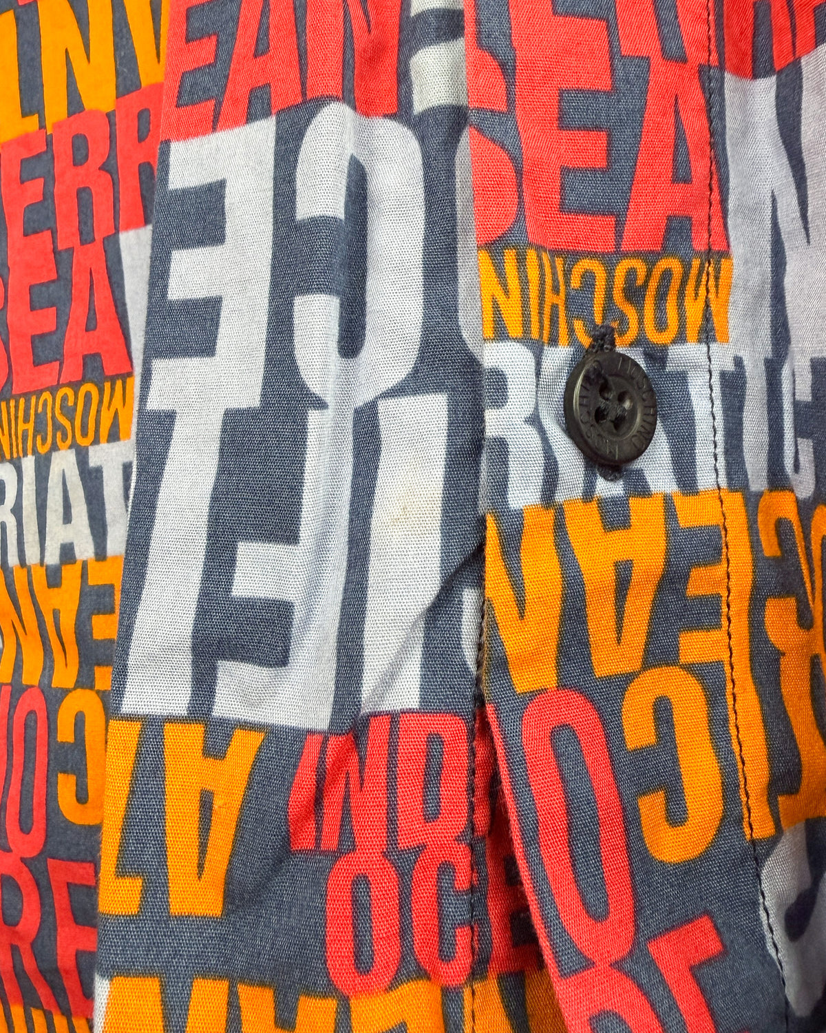 90's Moschino Mare 'Oceans' Short Sleeve Shirt - Size: Large