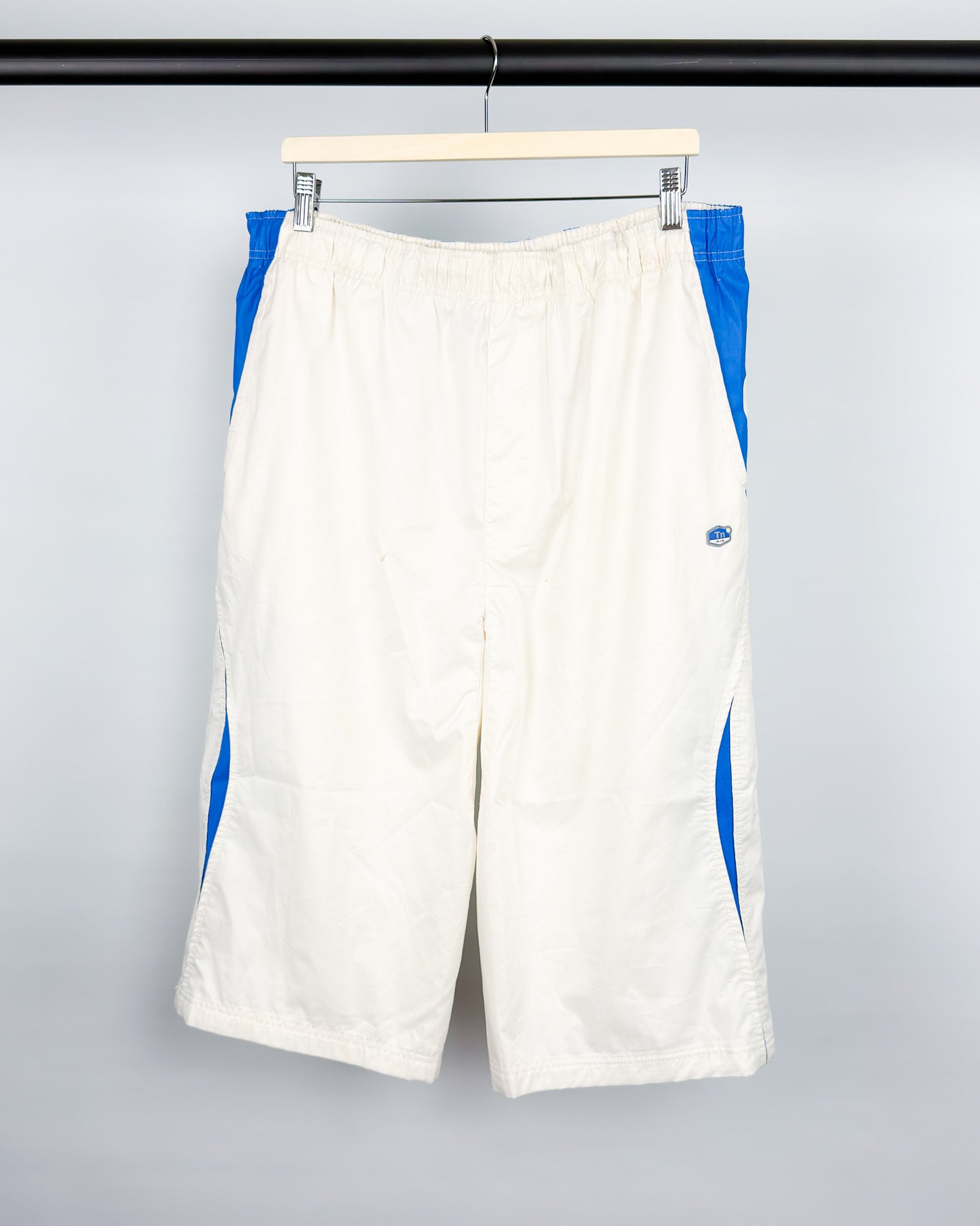 Nike Early 2000's Air Max Tuned Tn 'Ice Tiger' Vein 3/4 Shorts - Size: XL