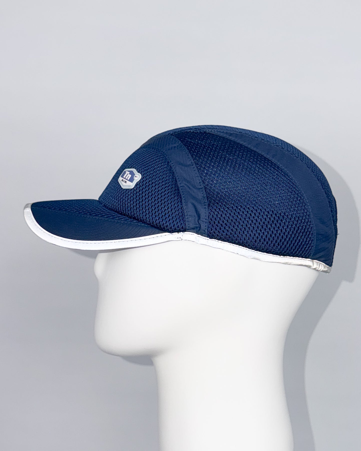 Nike Early 2000's Air Max Plus Tuned Tn Special Edition 'Asymetrical Swirl' Cap - Size: One size