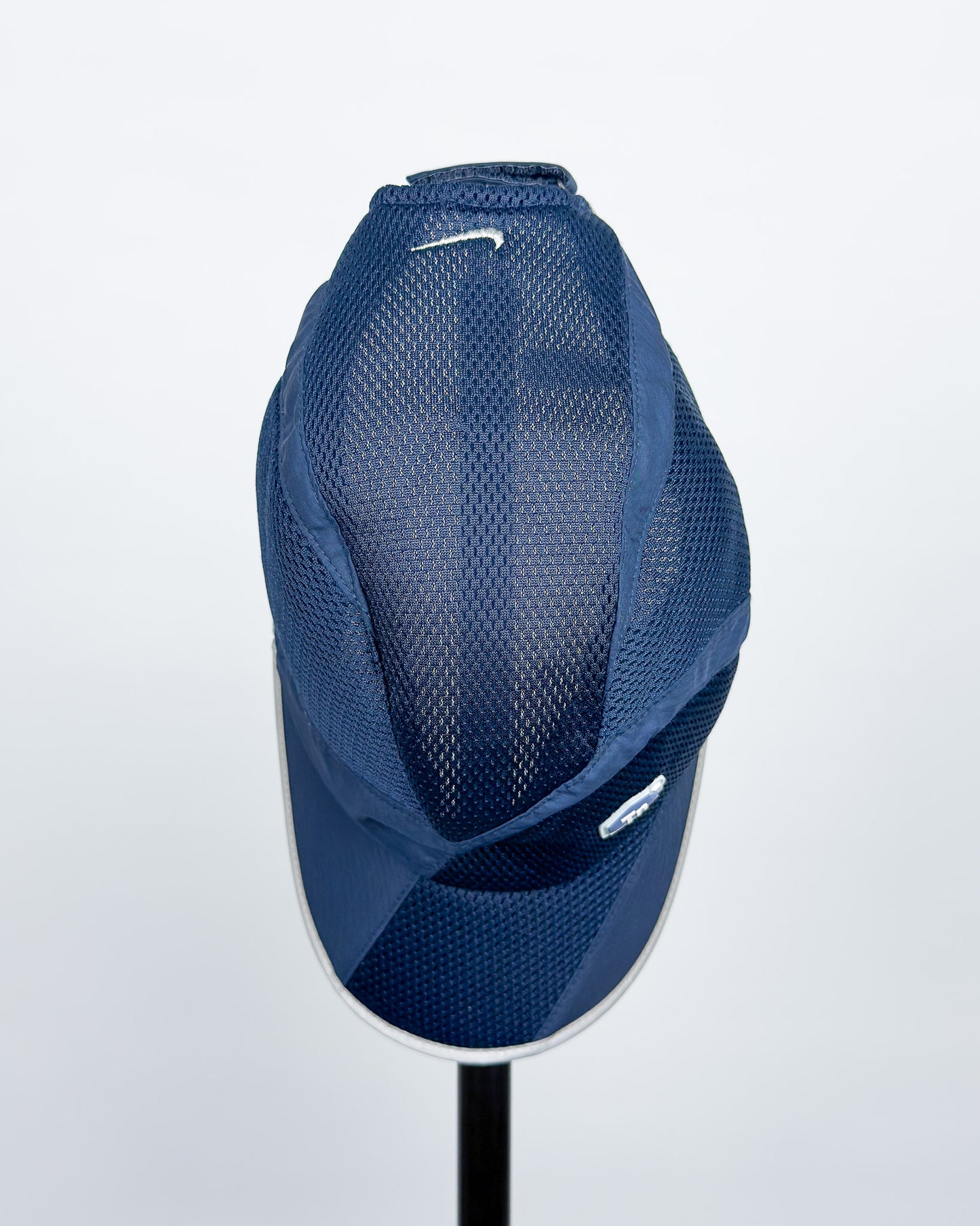 Nike Early 2000's Air Max Plus Tuned Tn Special Edition 'Asymetrical Swirl' Cap - Size: One size