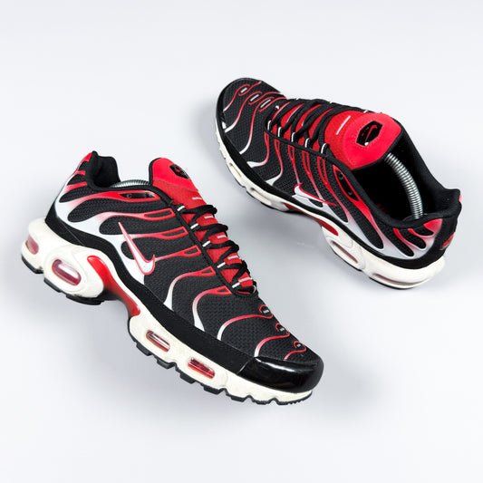Nike Air Max Plus Tuned Tn 'Black White University Red' - Size: UK8.5