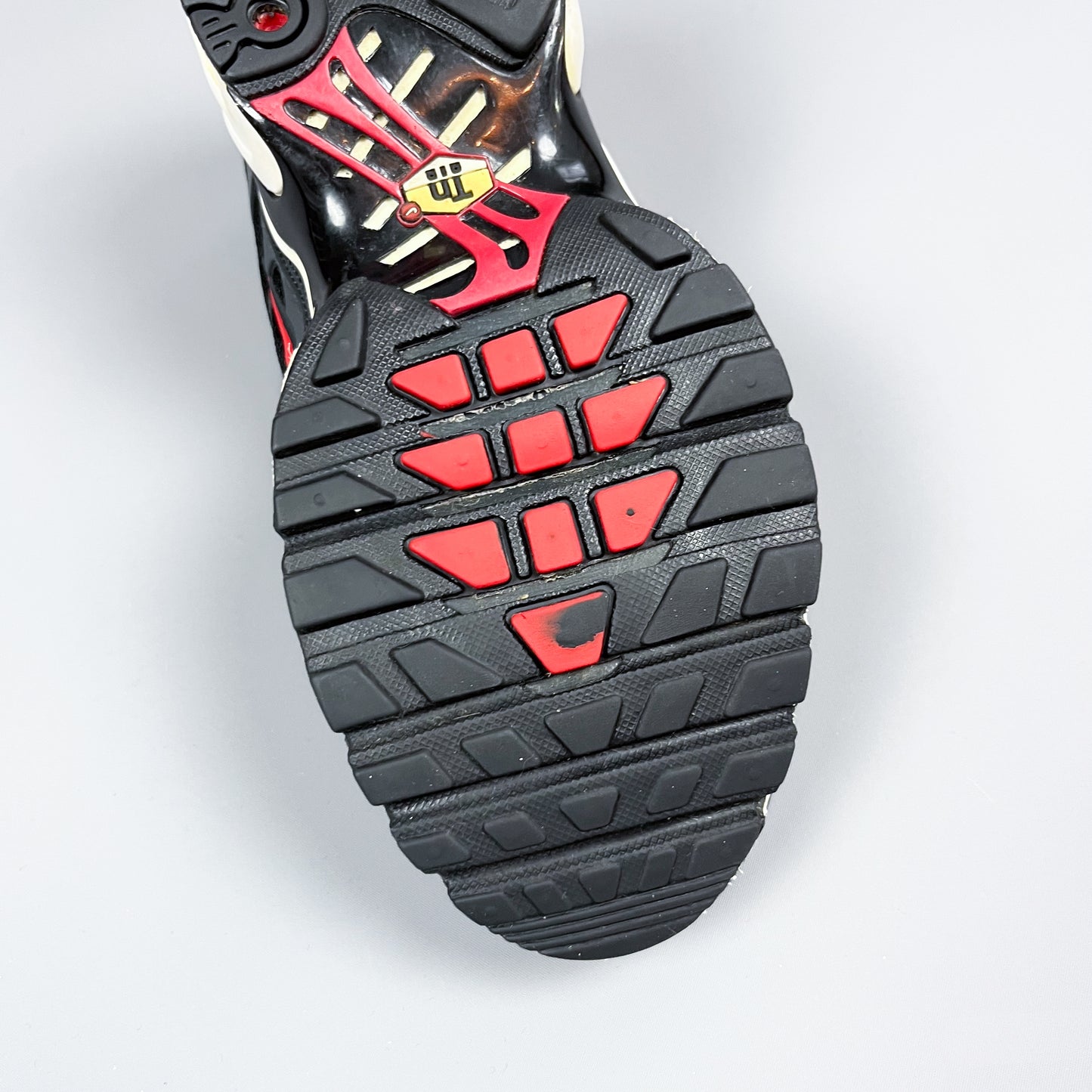 Nike Air Max Plus Tuned Tn 'Bred' - Size: UK7.5