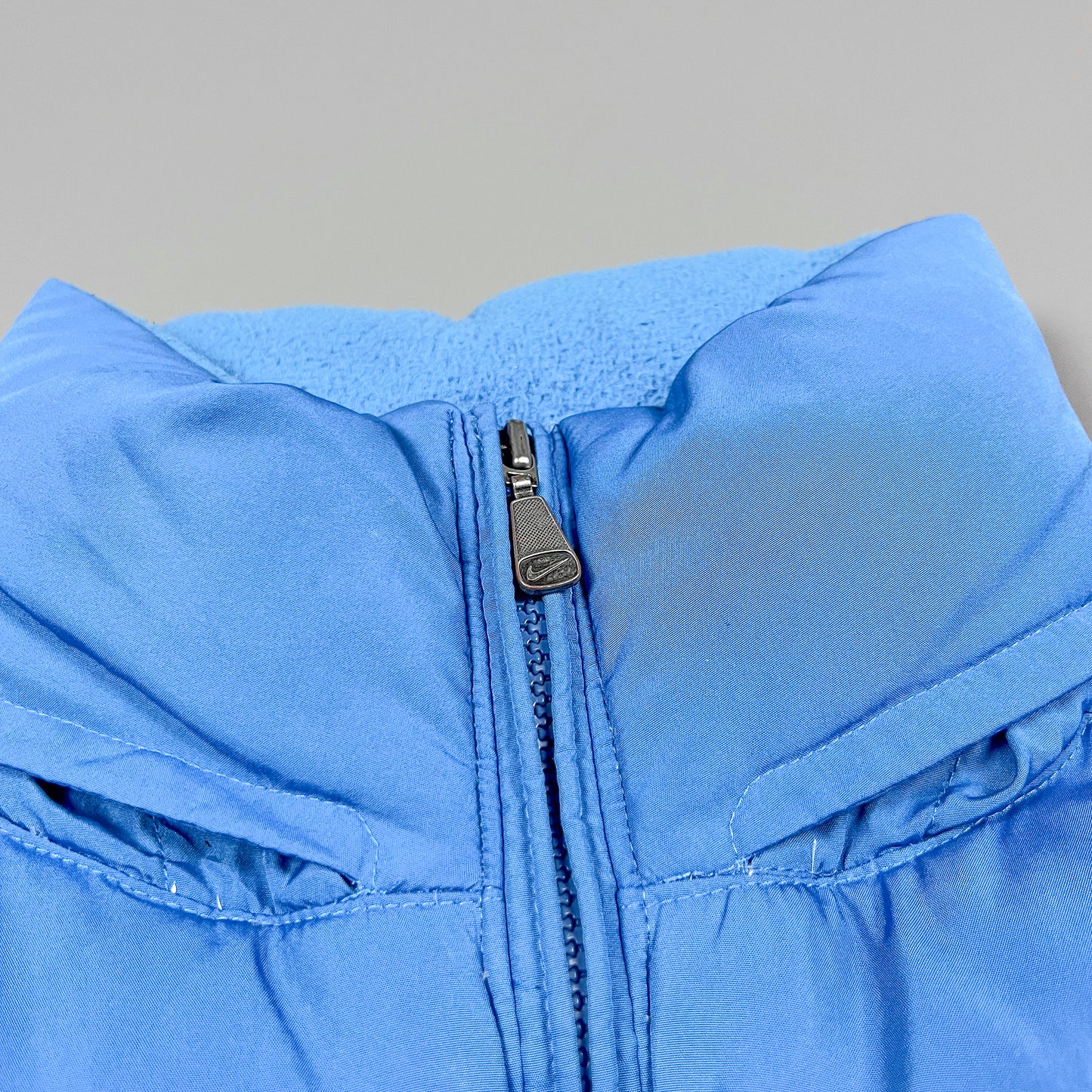 Nike Early 2000's Puffer Gilet Jacket - Sky Blue - Size Small