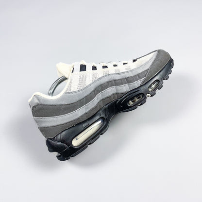 Nike Air Max 95 'Grey Jewel' - Size: UK8.5